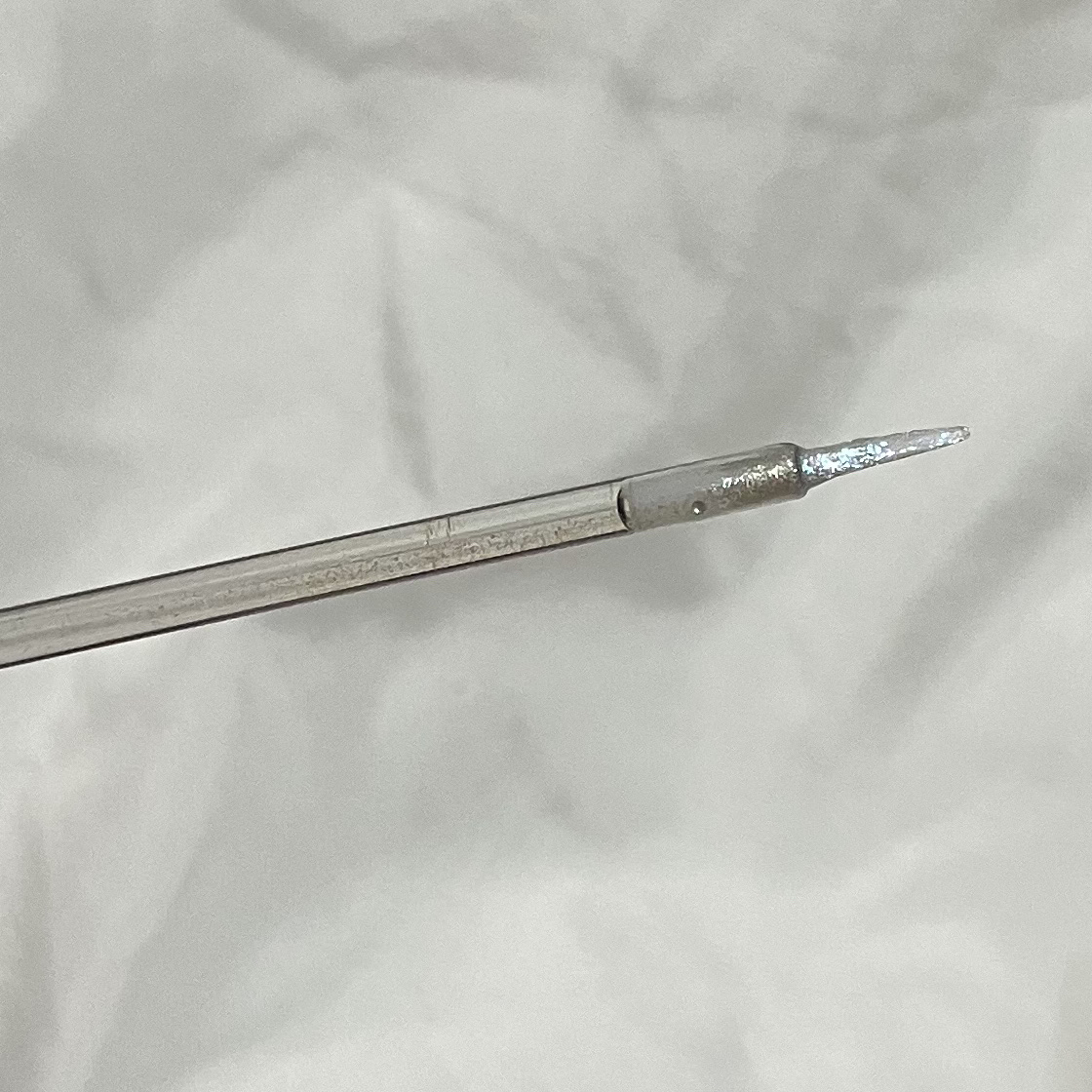 イロミッケ グリッターリキッドアイシャドウ/iromikke/グリッターを使ったクチコミ（2枚目）