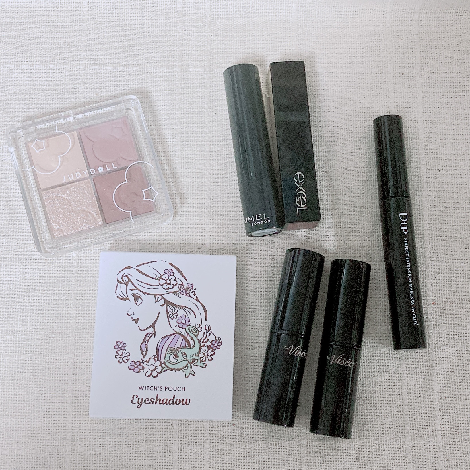 CF アイシャドウ/Witch&#39;s Pouch/アイシャドウパレットを使ったクチコミ（1枚目）