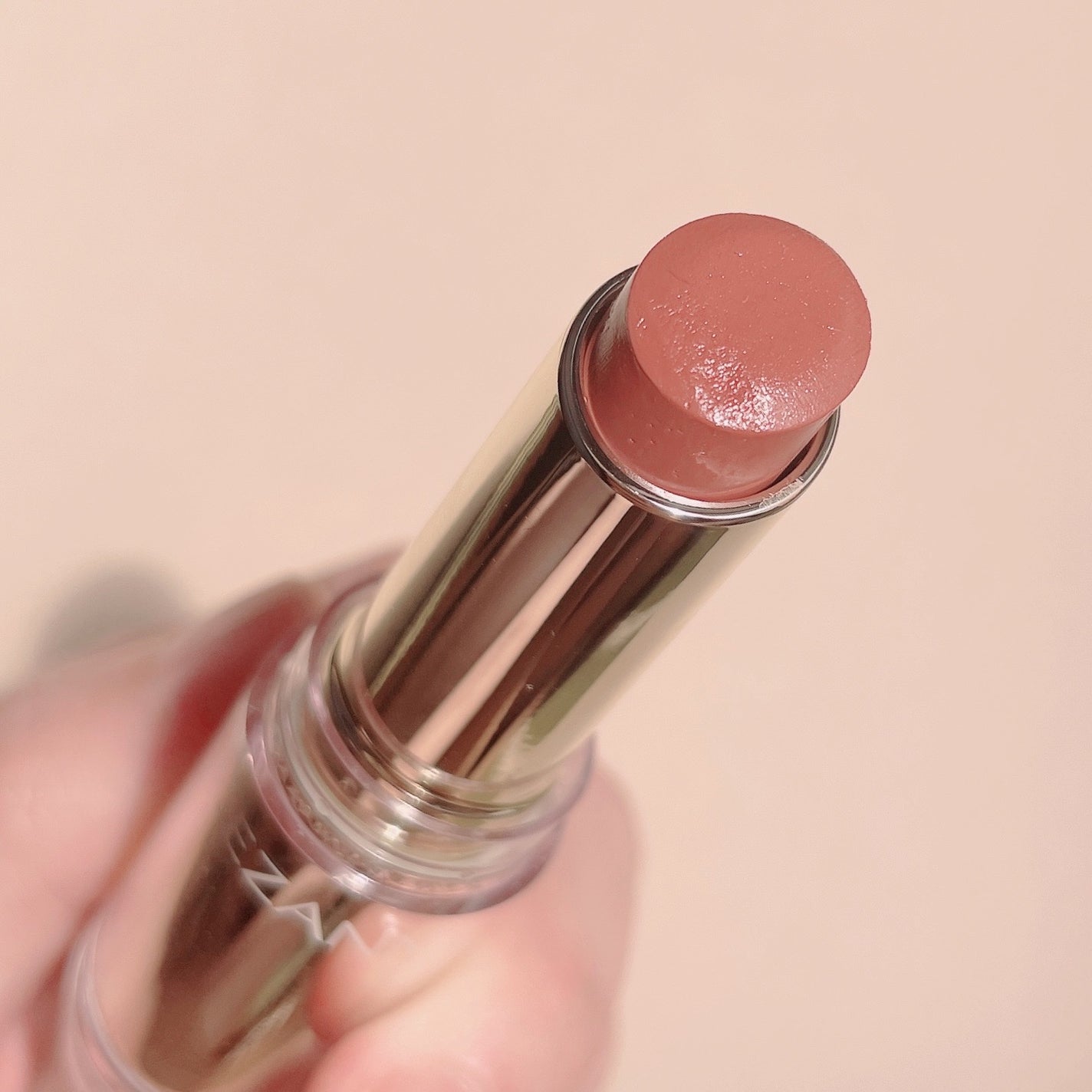 ラスティンググロスリップ/CEZANNE/口紅を使ったクチコミ(2枚目)