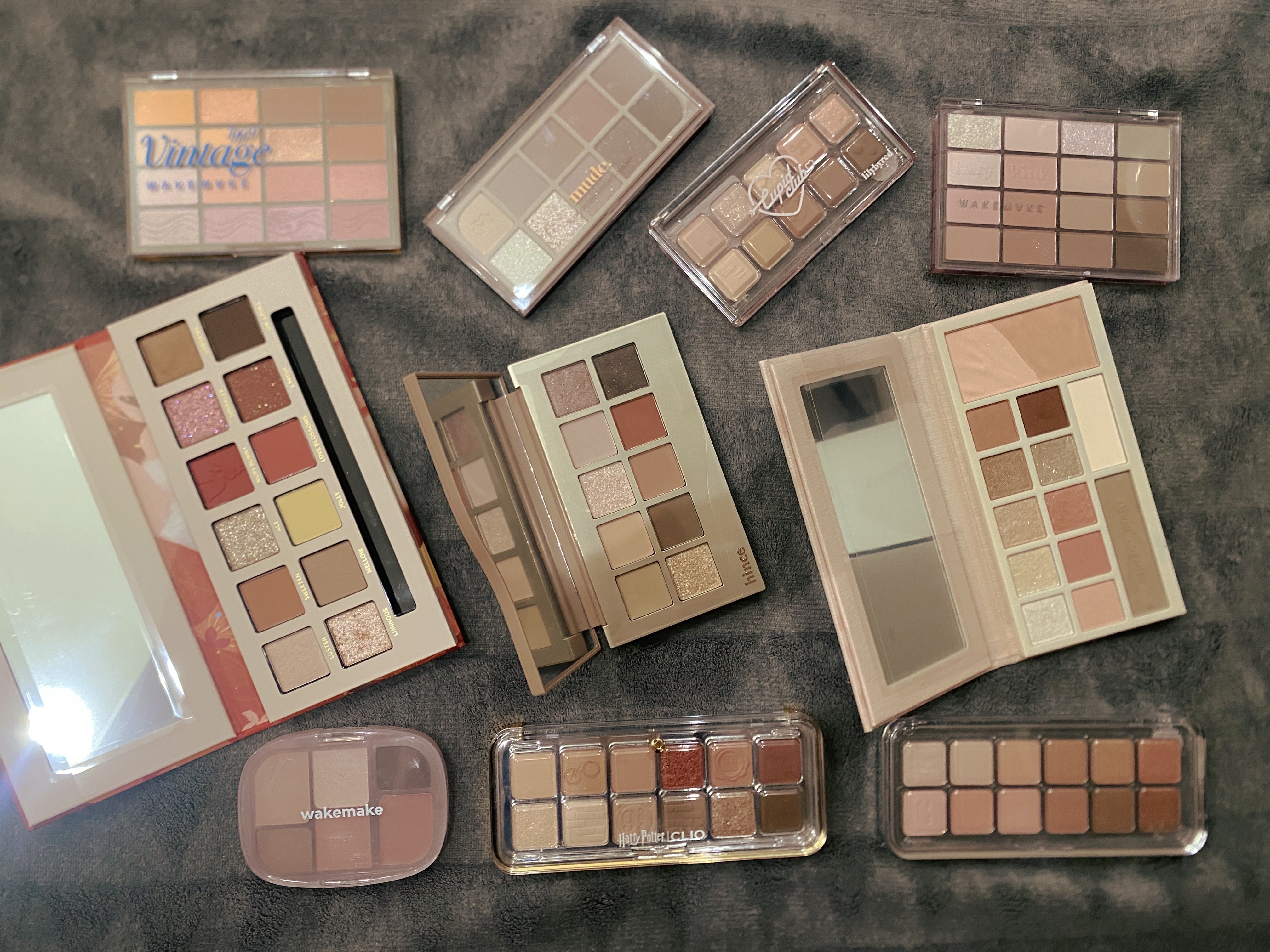 エクスプローラ12色 動物アイシャドウパレット/PERFECT DIARY/アイシャドウパレットを使ったクチコミ（2枚目）