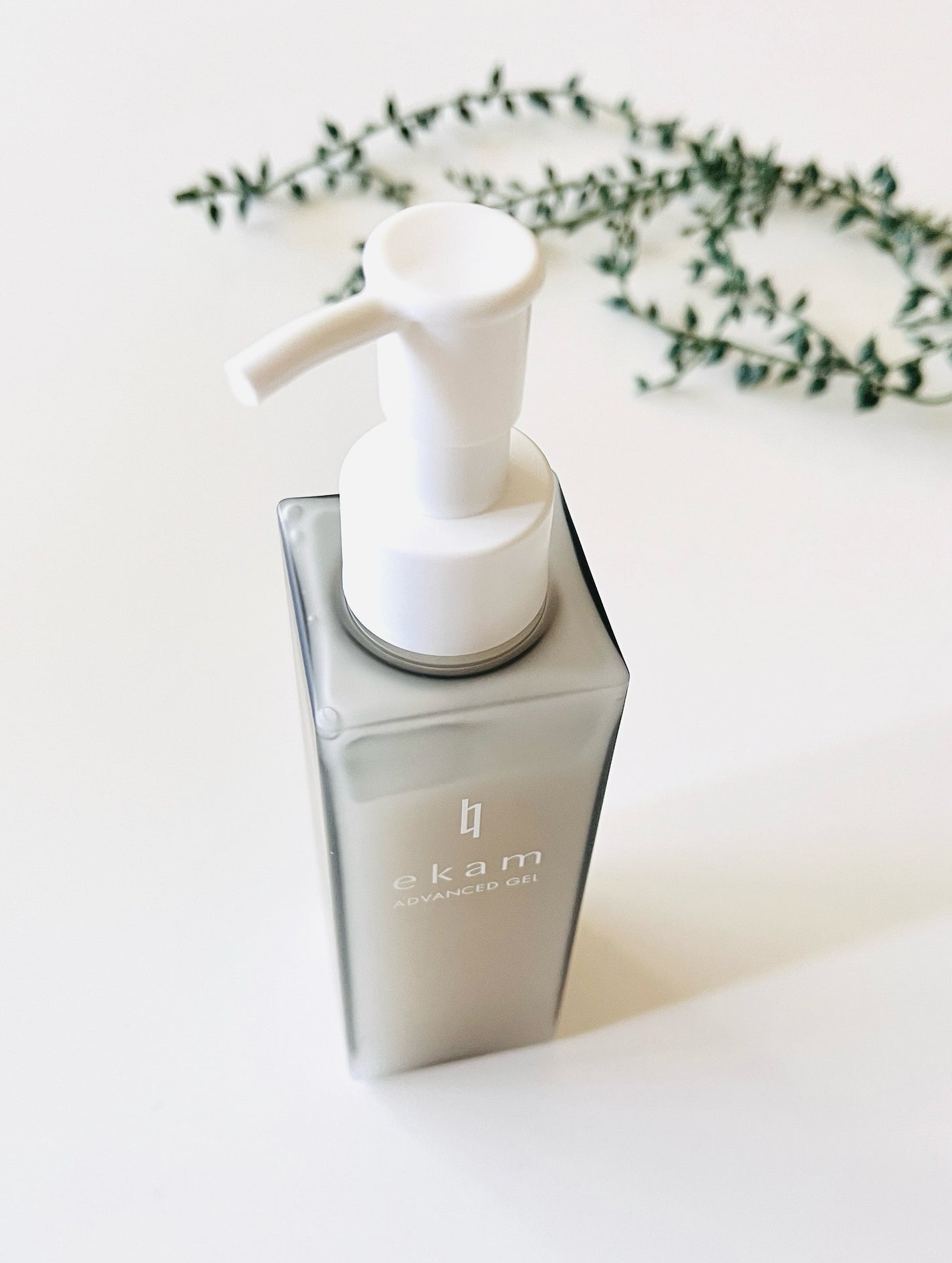 ekam アドバンスドジェル<オールインワンジェル>/ekam/オールインワン化粧品を使ったクチコミ(5枚目)