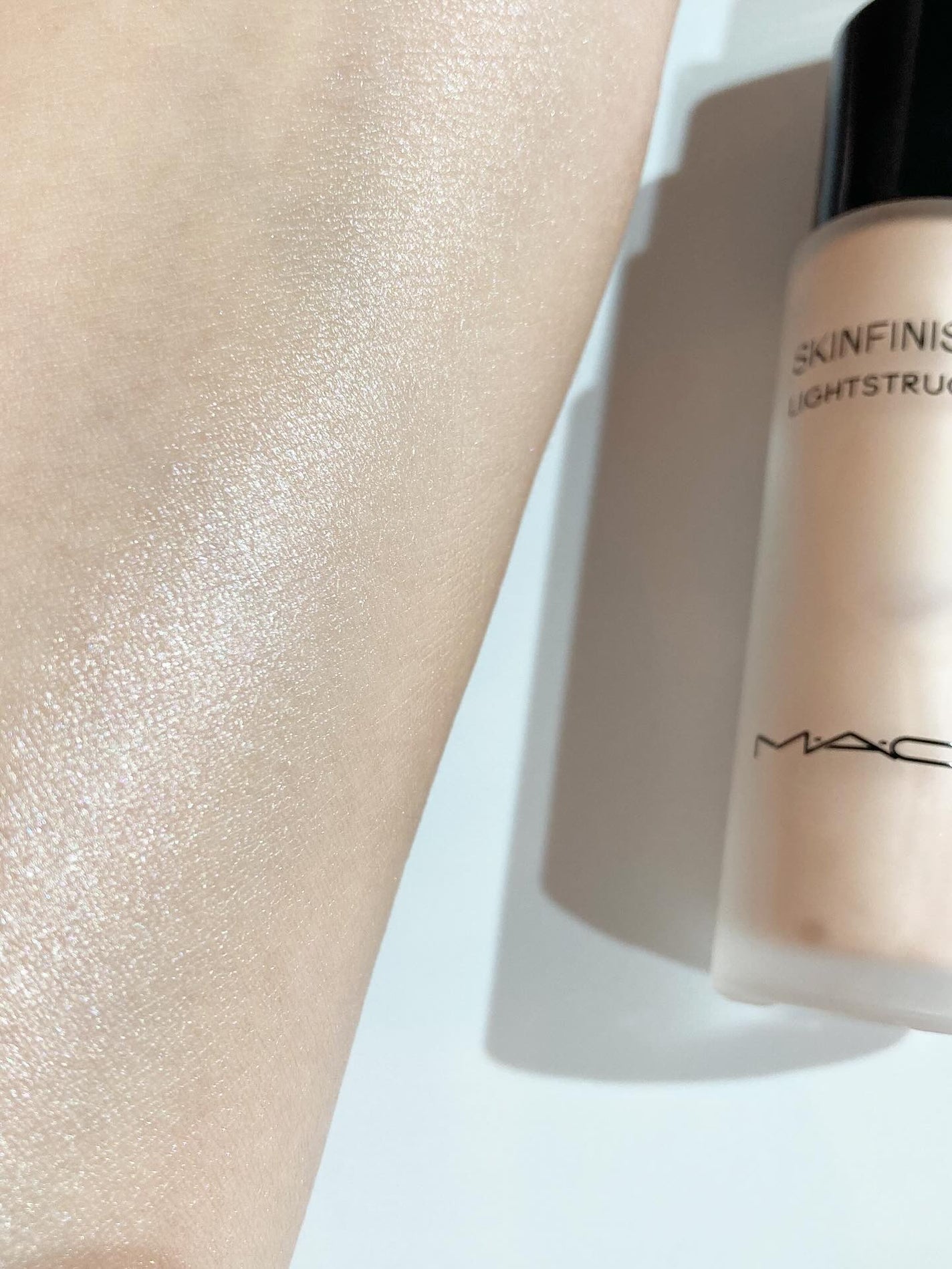 みっこ on LIPS 「#PR#maccosmeticsjapanスキンフィニッシュラ..」(3枚目)