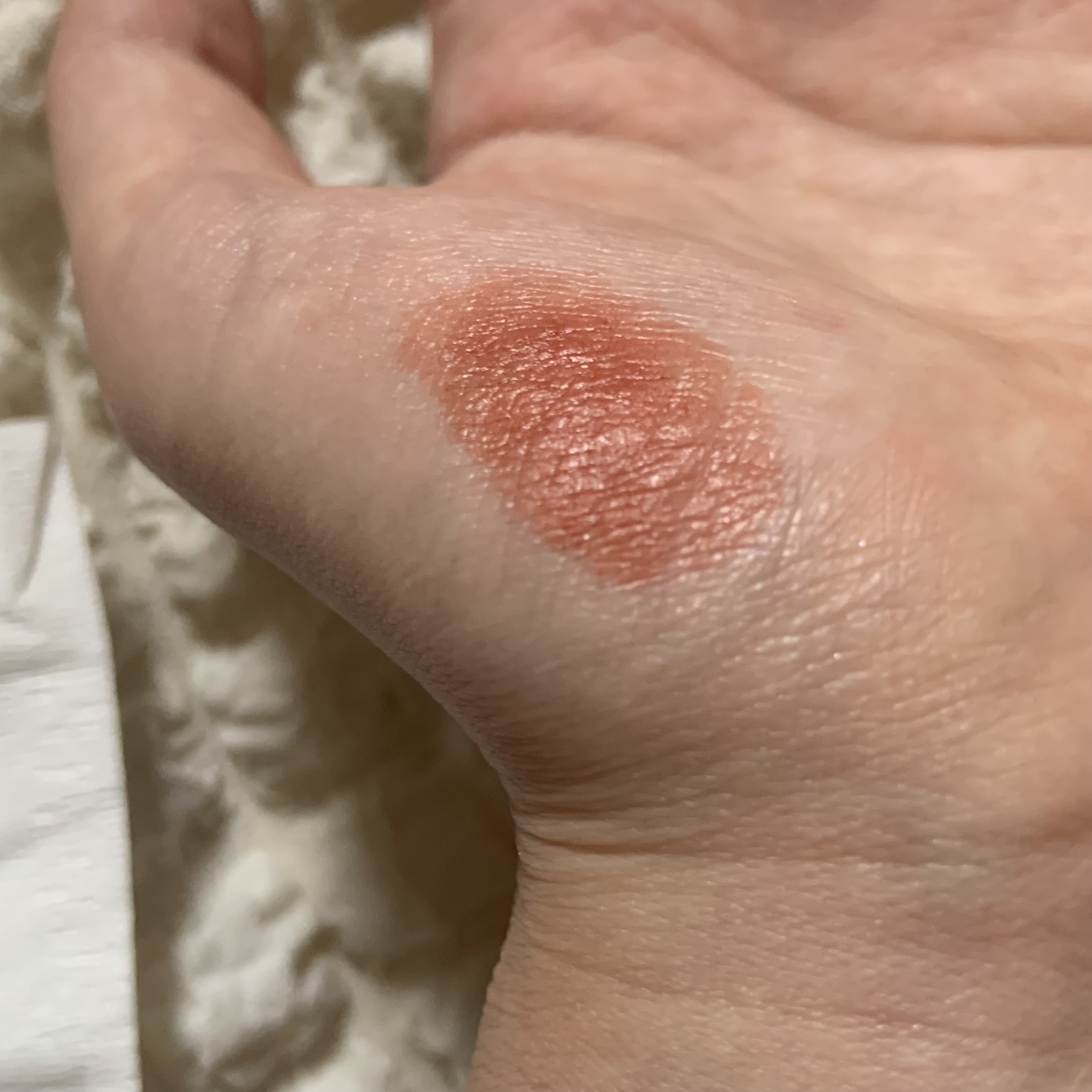 スリムスティックメルティングマット SM002 ニューシルエット/hince/口紅を使ったクチコミ（2枚目）