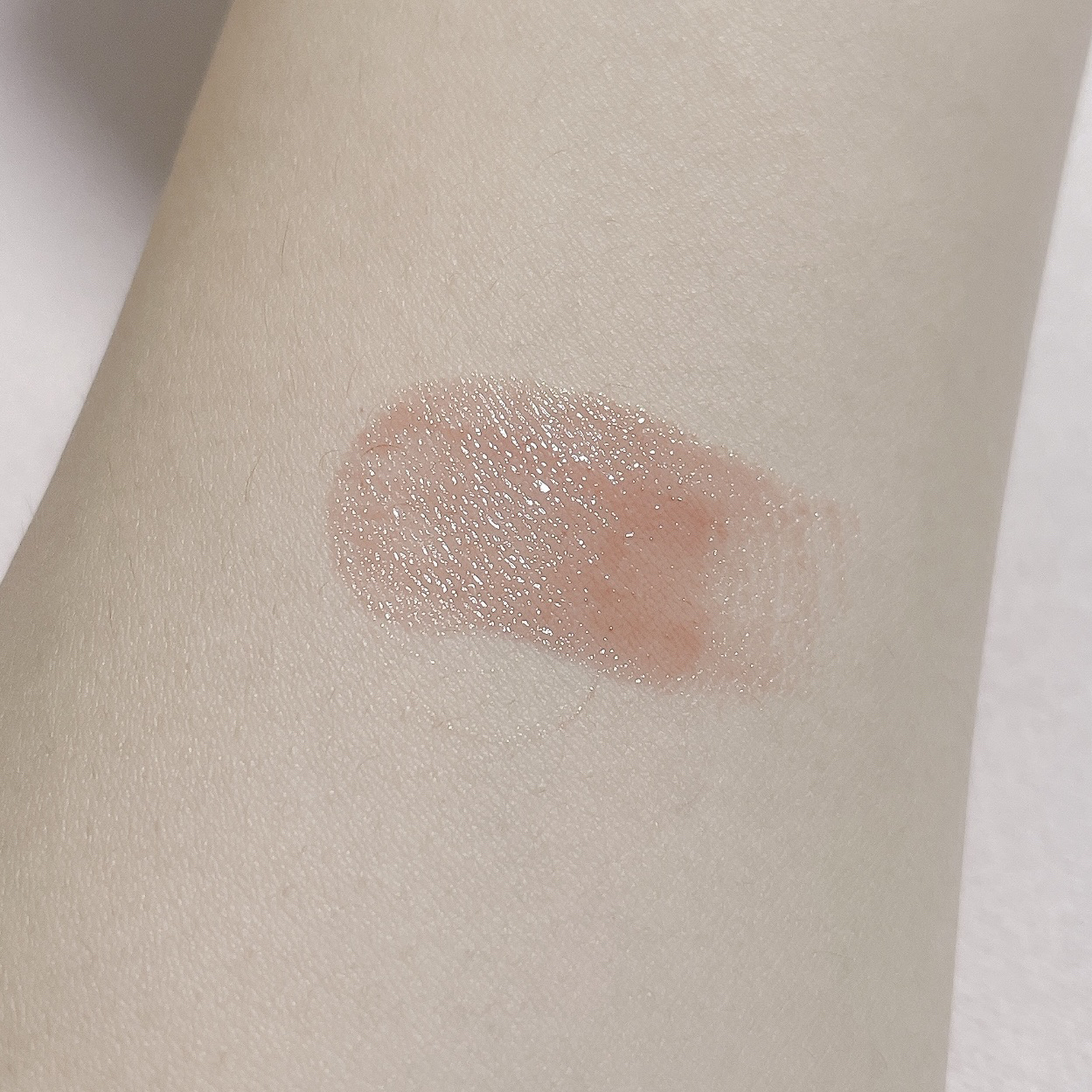 エッセンス プランプバーム RD480 ミスティフィグ/Visée/リッププランパーを使ったクチコミ（2枚目）