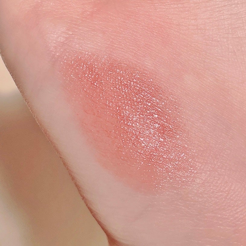 ラスティンググロスリップ/CEZANNE/口紅を使ったクチコミ(3枚目)