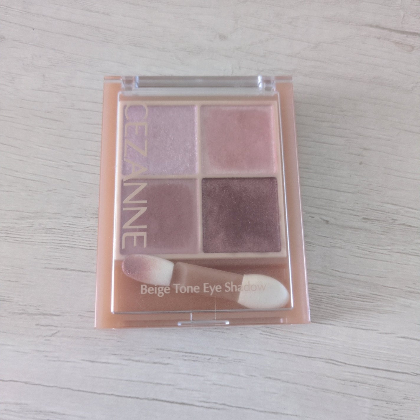 ベージュトーンアイシャドウ/CEZANNE/アイシャドウパレットを使ったクチコミ(1枚目)