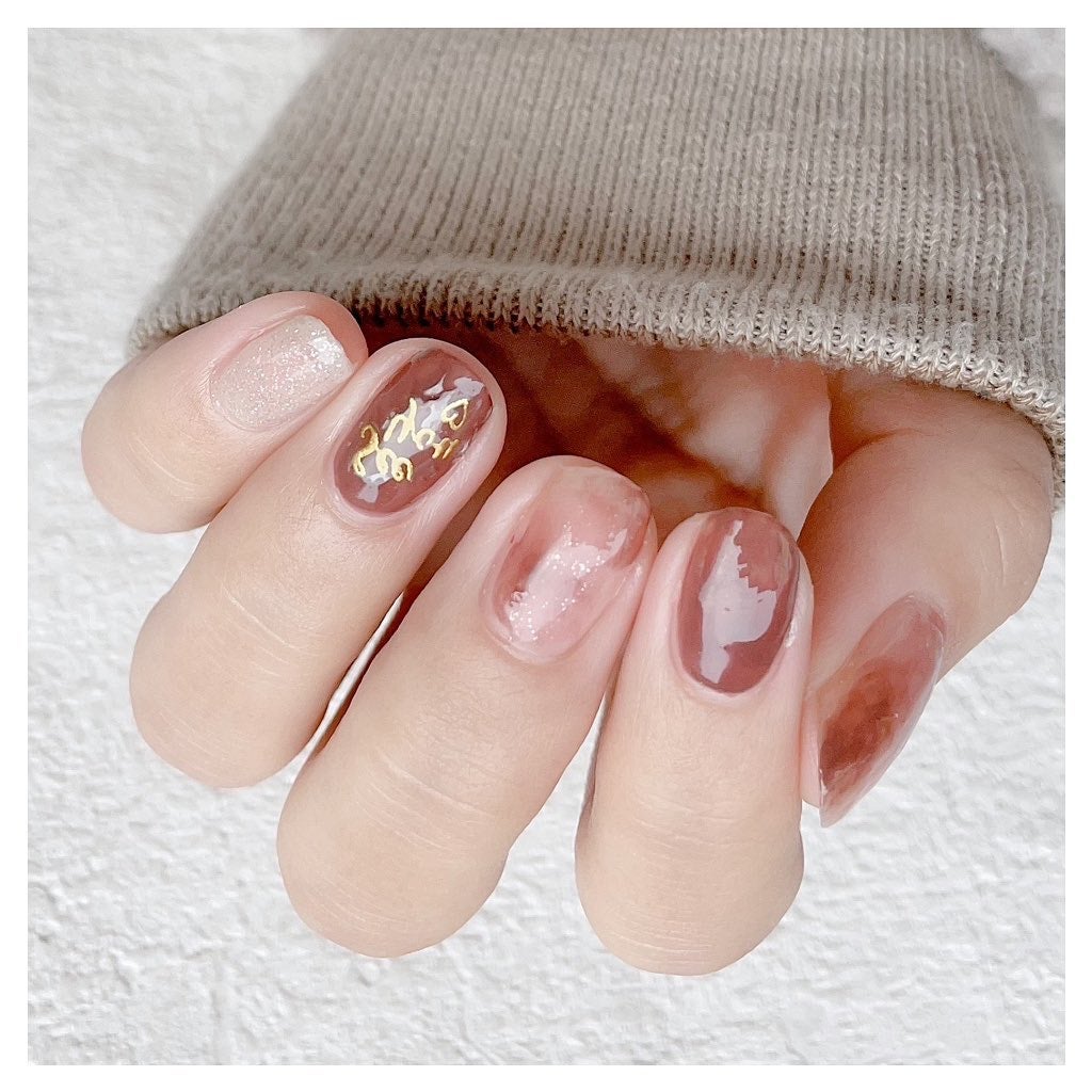 𝘼𝙮𝙪 ❦ 𝑆𝑒𝑙𝑓 𝑁𝑎𝑖𝑙 on LIPS 「❥こんばんは😌paネイルを使ってブラウンメインのニュア..」(1枚目)