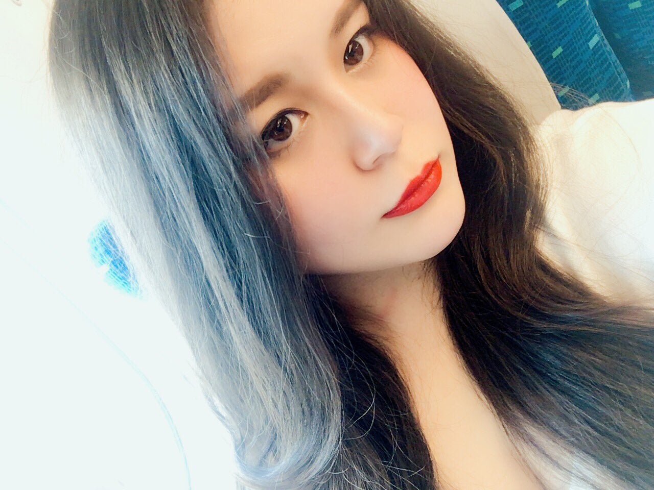 玲梨 on LIPS 「化粧品全く関係ないけども…過去の私を見つけたので投稿でもしてお..」(4枚目)