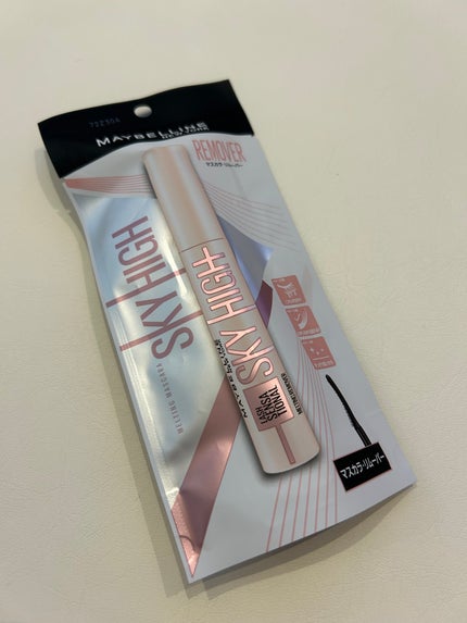 ひーちゃん on LIPS 「LIPSさまを通して、メイベリンさまより、「スカイハイ マスカ..」(4枚目)