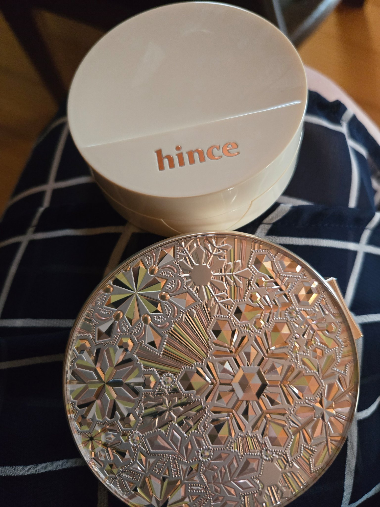 スノービューティー2023 薬用美白スキンケアパウダー 1個/スノービューティー/プレストパウダーを使ったクチコミ（1枚目）