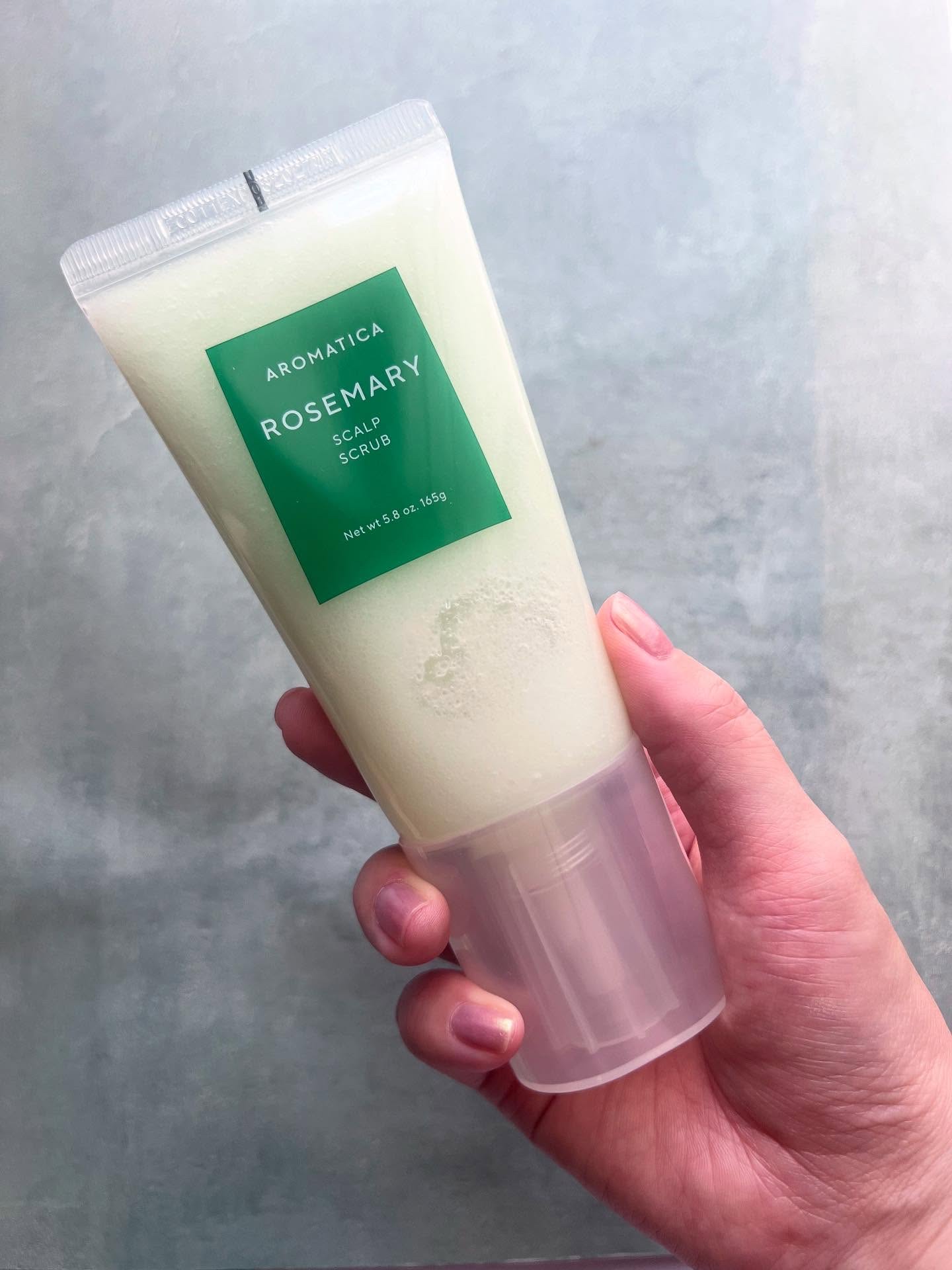 ローズマリー スカルプ スクラブ/AROMATICA/ヘッドスクラブを使ったクチコミ（2枚目）