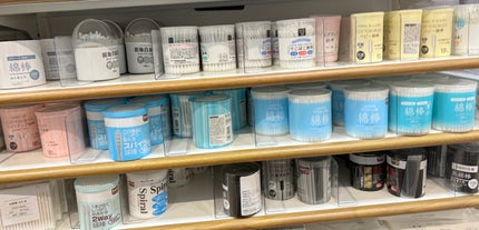 紙軸白綿棒 取り出しやすい容器入り/セリア/その他化粧小物を使ったクチコミ(4枚目)