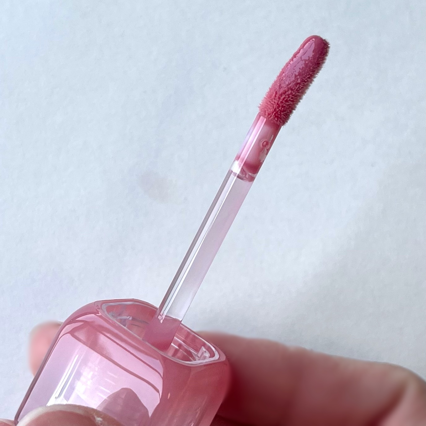 デューステインシアーリップグロス 02 バブリーピンク/Milk Touch/リップグロスを使ったクチコミ（3枚目）