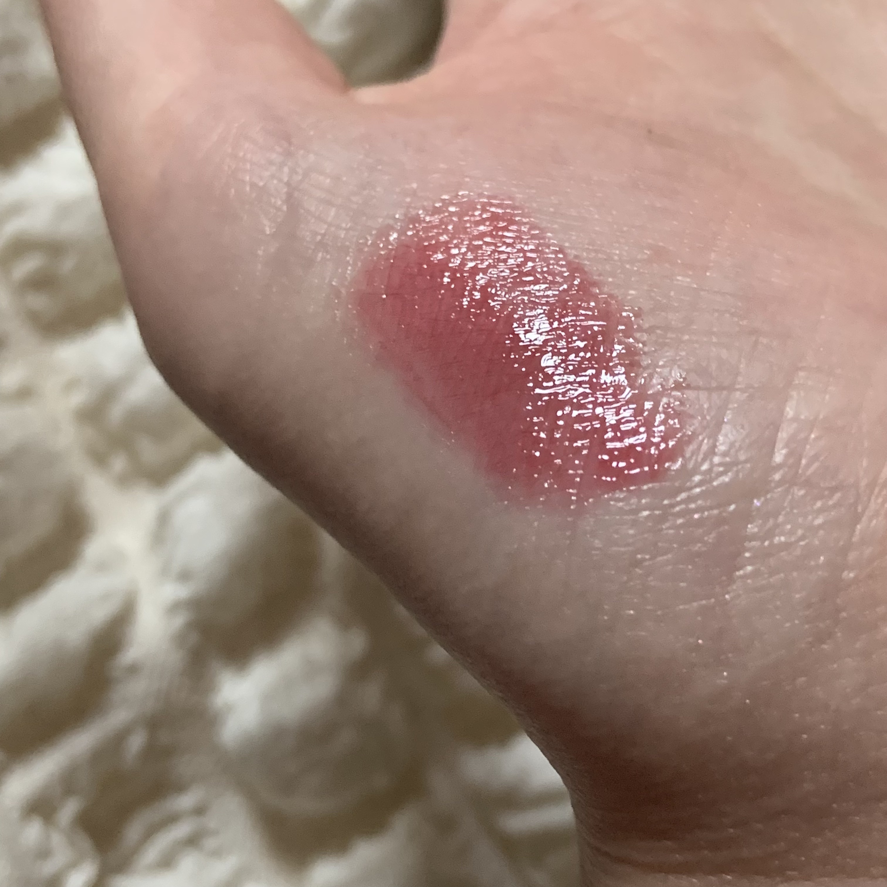 デュイジェルグレーズスティック/wakemake/口紅を使ったクチコミ（2枚目）