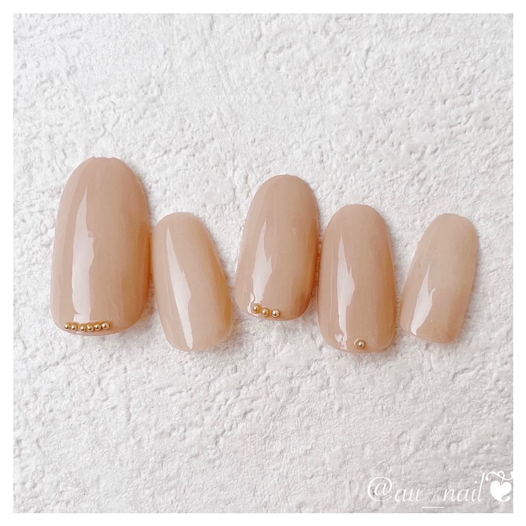 #セルフネイル,#ロカリネイル,#シンプルネイル,#おしゃれネイル,#ポリッシュネイル,#キャンメイクネイル,#プチプラネイル,#簡単ネイル,#時短ネイル,#大人ネイル,#大人可愛いネイル,#ベージュネイル,#オフィスネイル,#職場ネイル,#お仕事ネイル,#仕事ネイル,#ベタ塗りネイル,#ワンカラーネイルのネイルデザイン