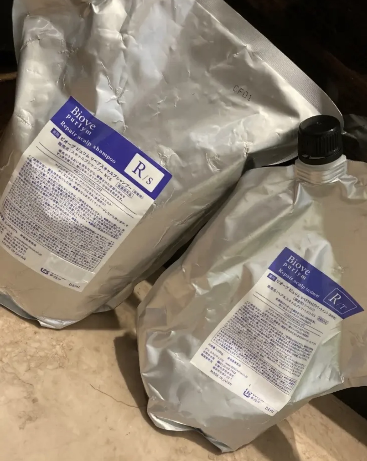 10年リピジャンプー♡

ビオーブ ピュリムは、植物の持つ自然の生命（ちから）で、年齢を重ねた頭皮と髪をやさしくケア。
いつまでも美しさが巡る艶やかな大人女性へと導きます。

シトラスフローラルグリーンの香り

女性らしい落ち着きのある香り