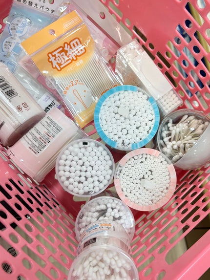 紙軸白綿棒 取り出しやすい容器入り/セリア/その他化粧小物を使ったクチコミ(5枚目)