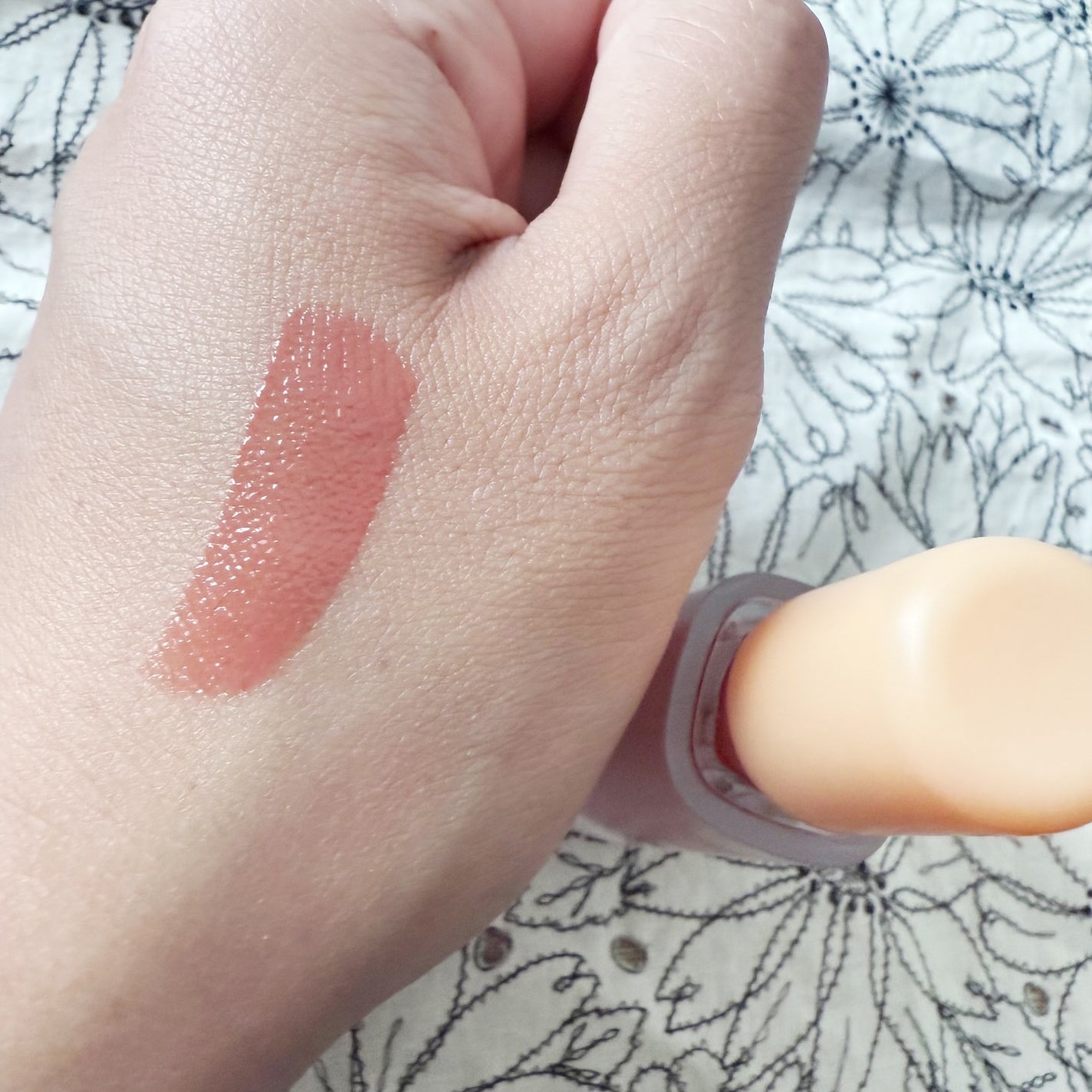 フルーティーグラムティント/Laka/リップティントを使ったクチコミ(3枚目)