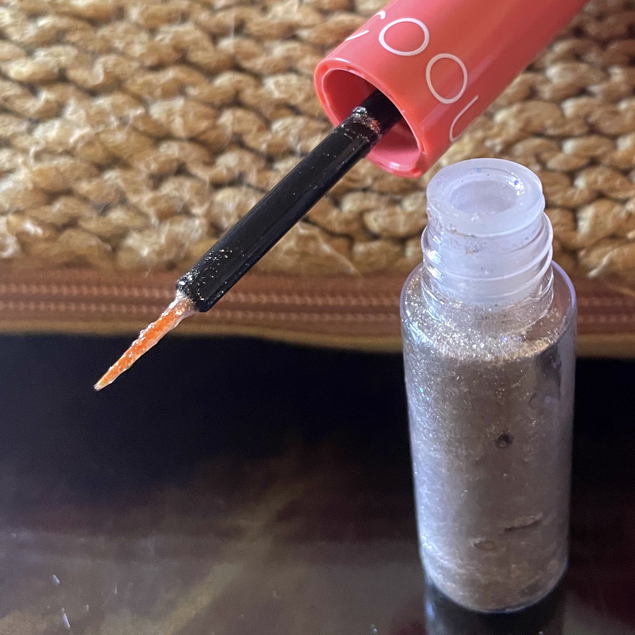 グリッターライナー/coou/グリッターを使ったクチコミ（2枚目）