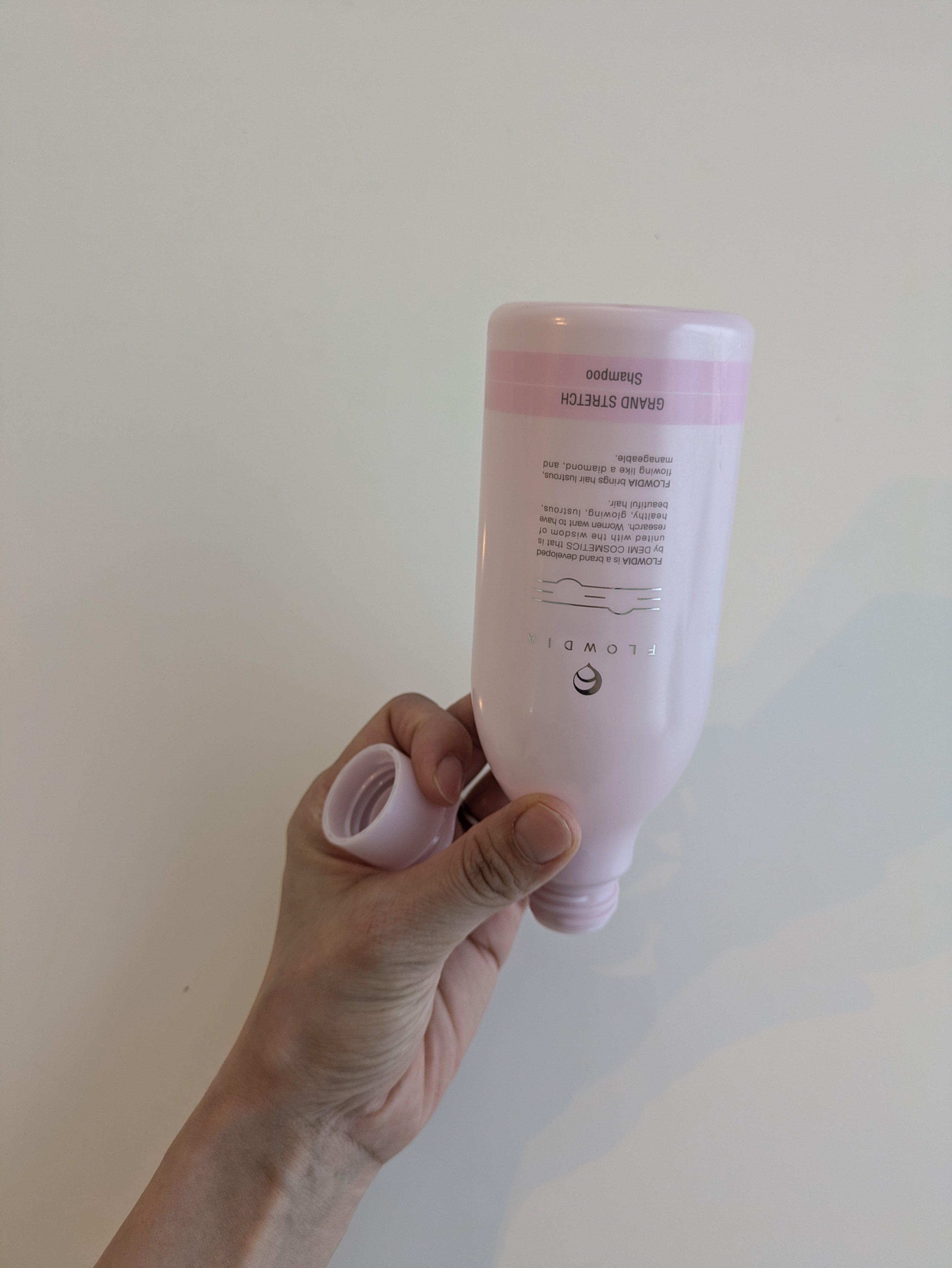 フローディア シャンプー グランストレッチ シャンプー 250ml/FLOWDIA/サロンシャンプーを使ったクチコミ（1枚目）