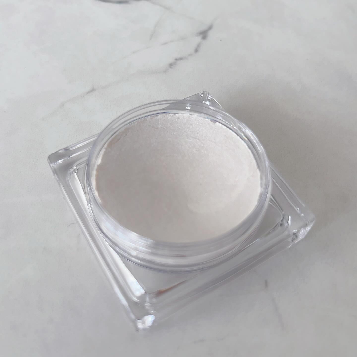 エスト　トランスフィア　リフトアップ　ハイライター/est/クリームハイライトを使ったクチコミ（3枚目）