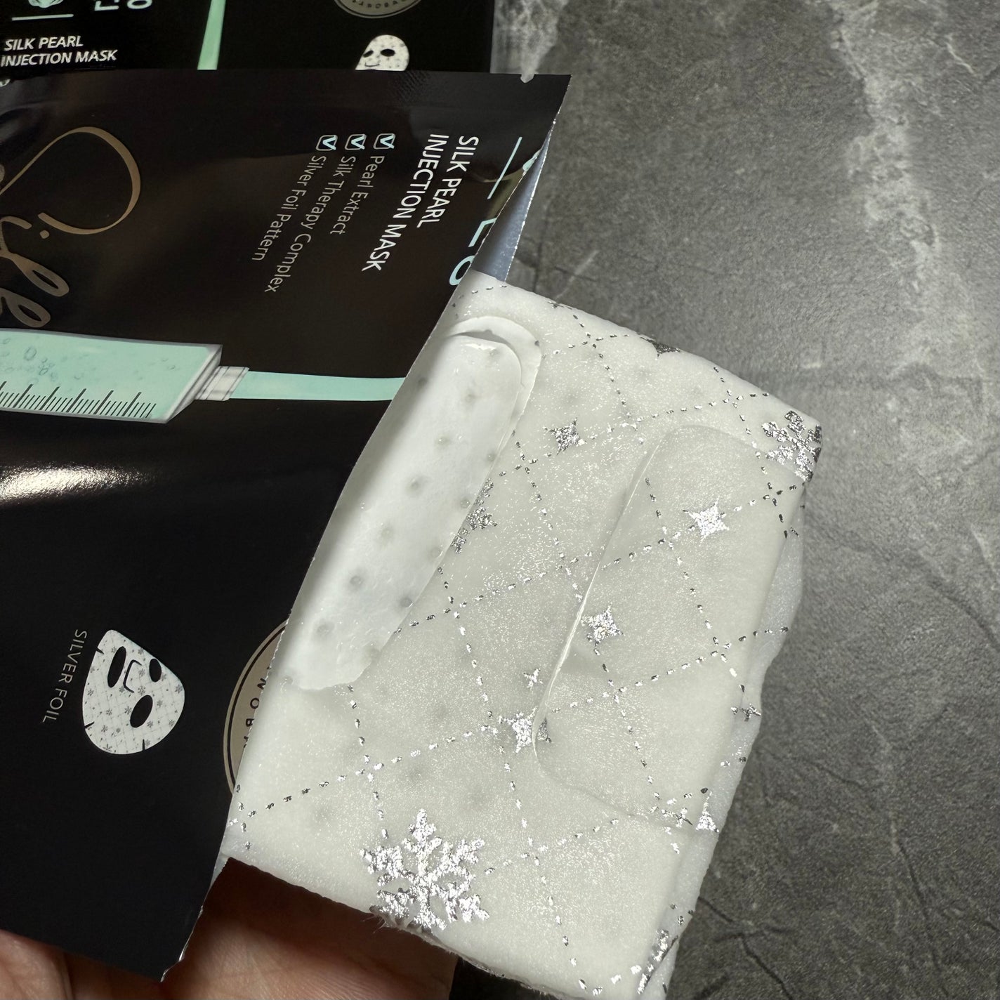 nana. on LIPS 「BANOBAGI様からいただきました。まずパッケージからしてか..」(2枚目)