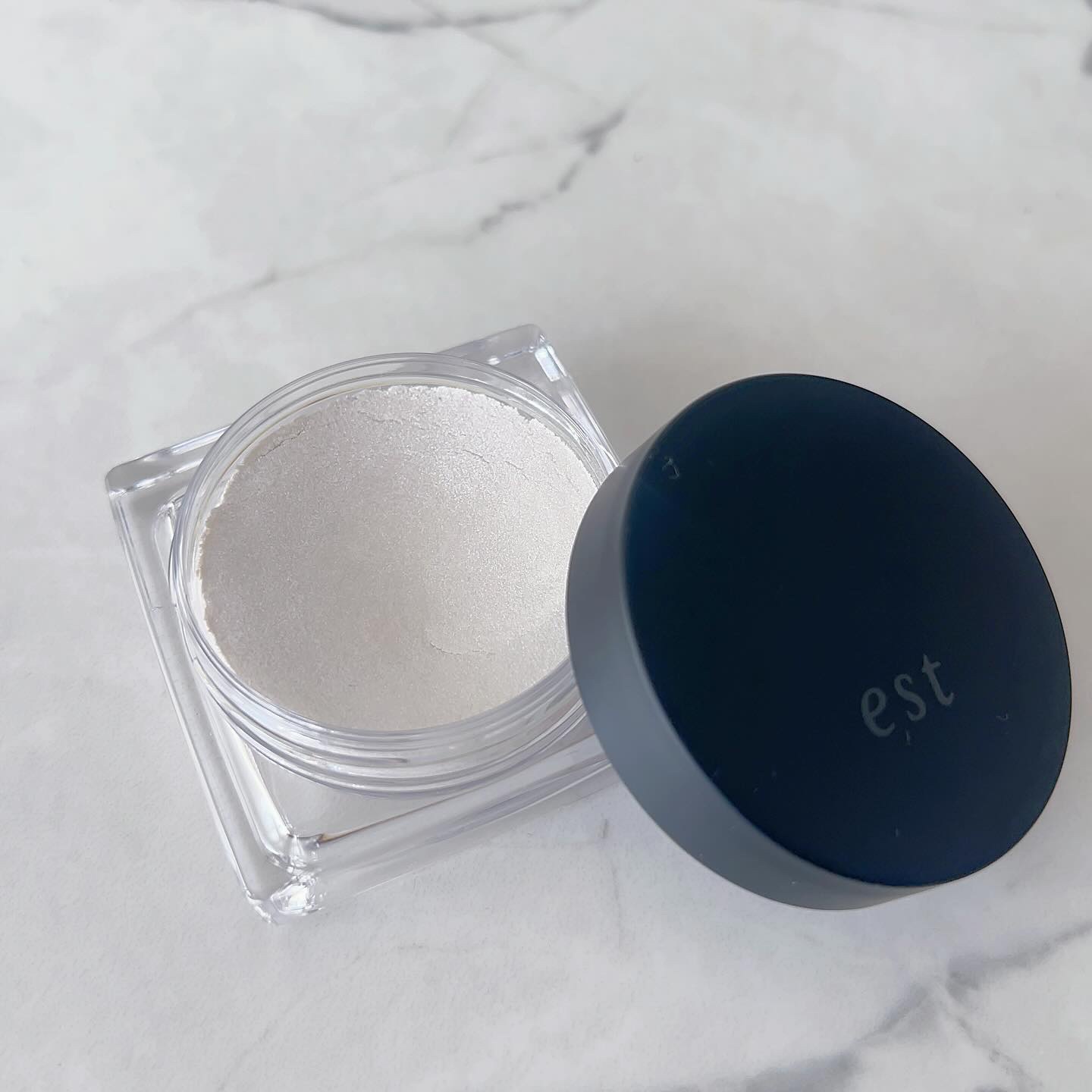 エスト　トランスフィア　リフトアップ　ハイライター/est/クリームハイライトを使ったクチコミ（2枚目）