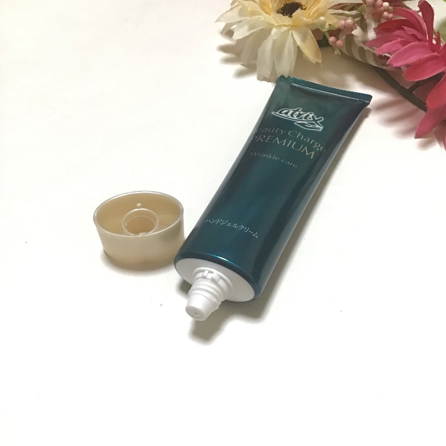 アトリックス ビューティーチャージプレミアム シワ改善 ハンドジェルクリーム 無香料/アトリックス/ハンドクリームを使ったクチコミ(3枚目)