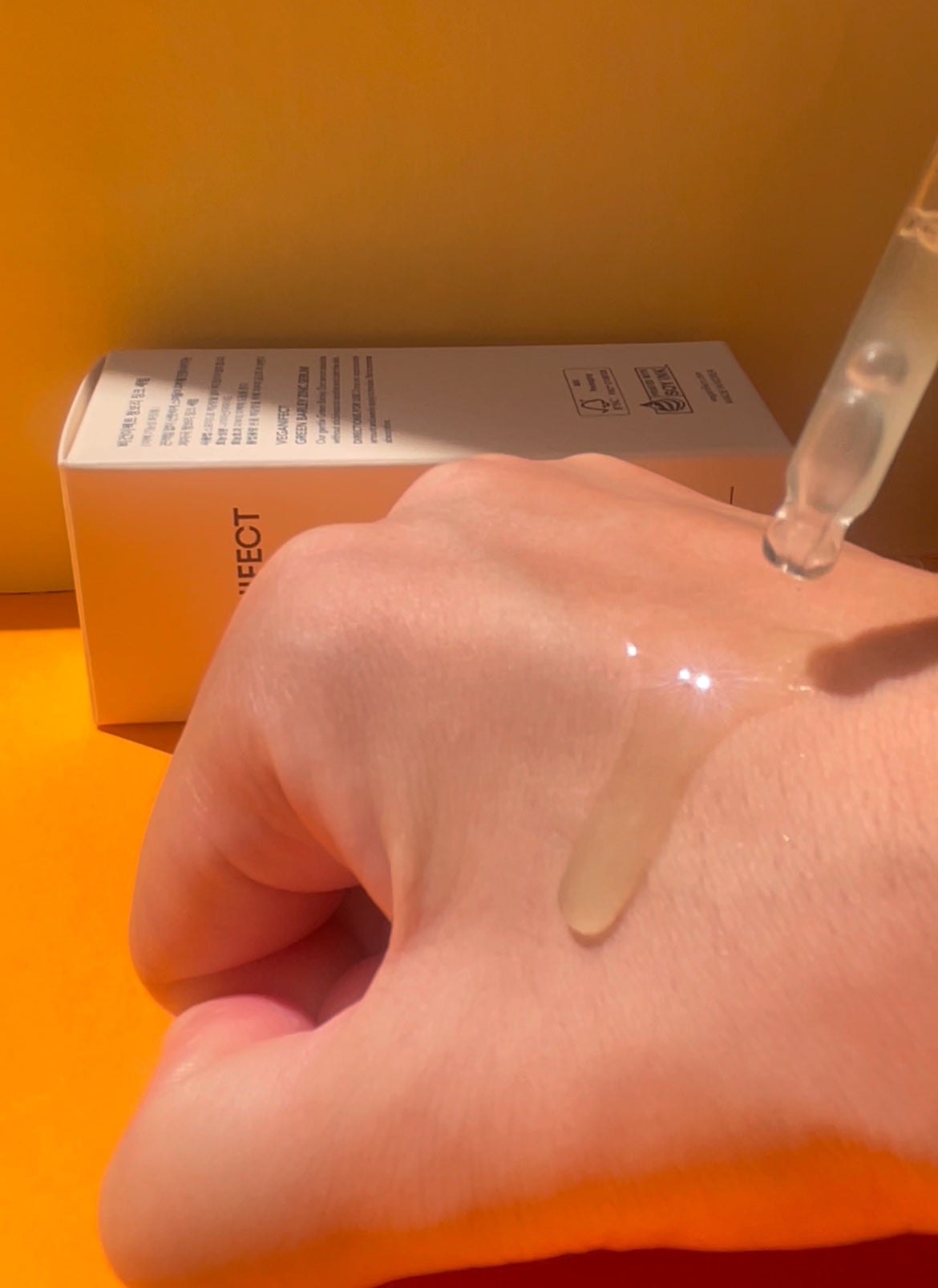 青麦ジンクセラム/Veganifect/美容液を使ったクチコミ(3枚目)