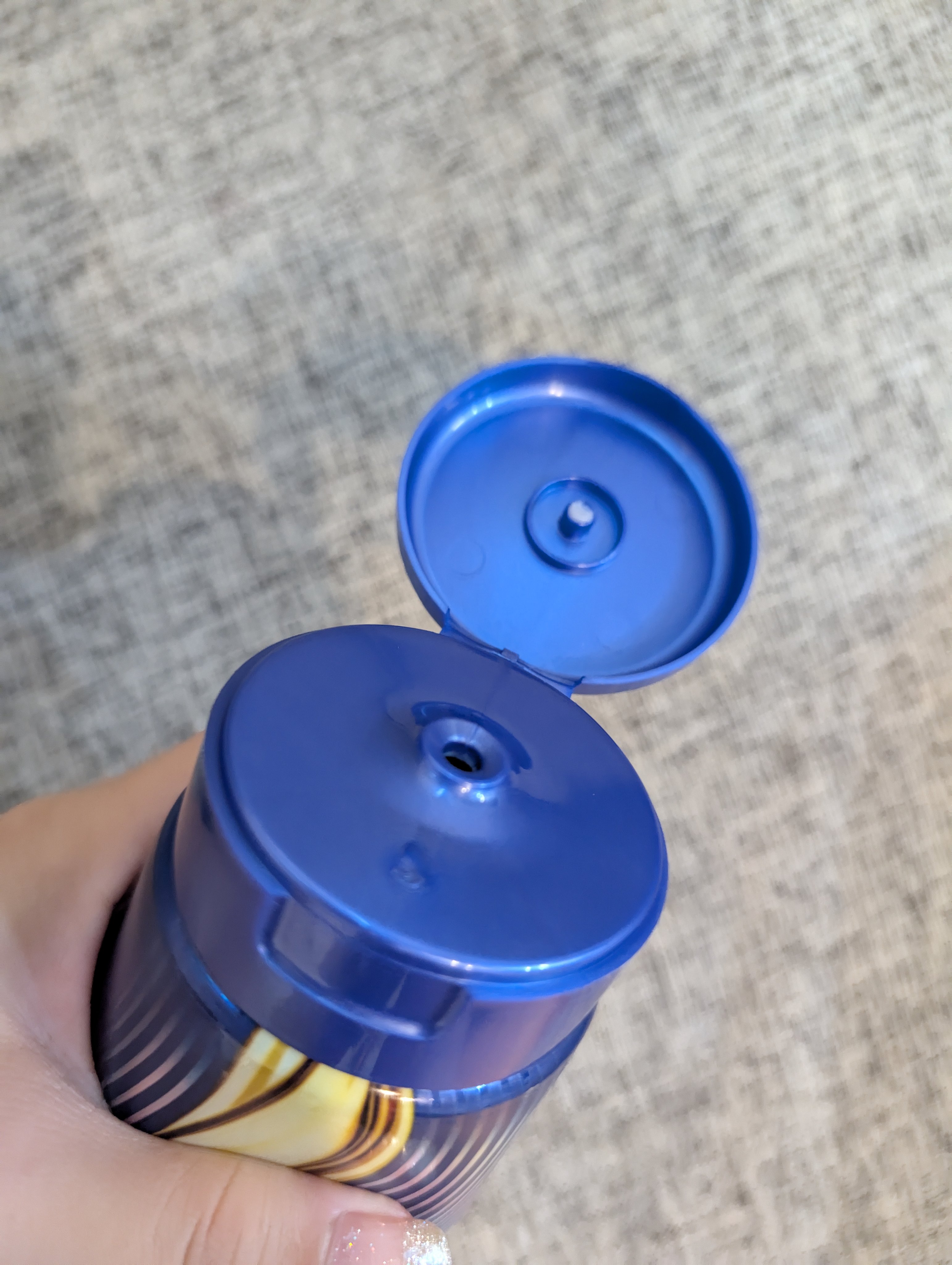 ラックス　スーパーリッチシャイン  リラックスナイトケア　まとまりチューブトリートメント/LUX/洗い流すヘアトリートメントを使ったクチコミ（2枚目）