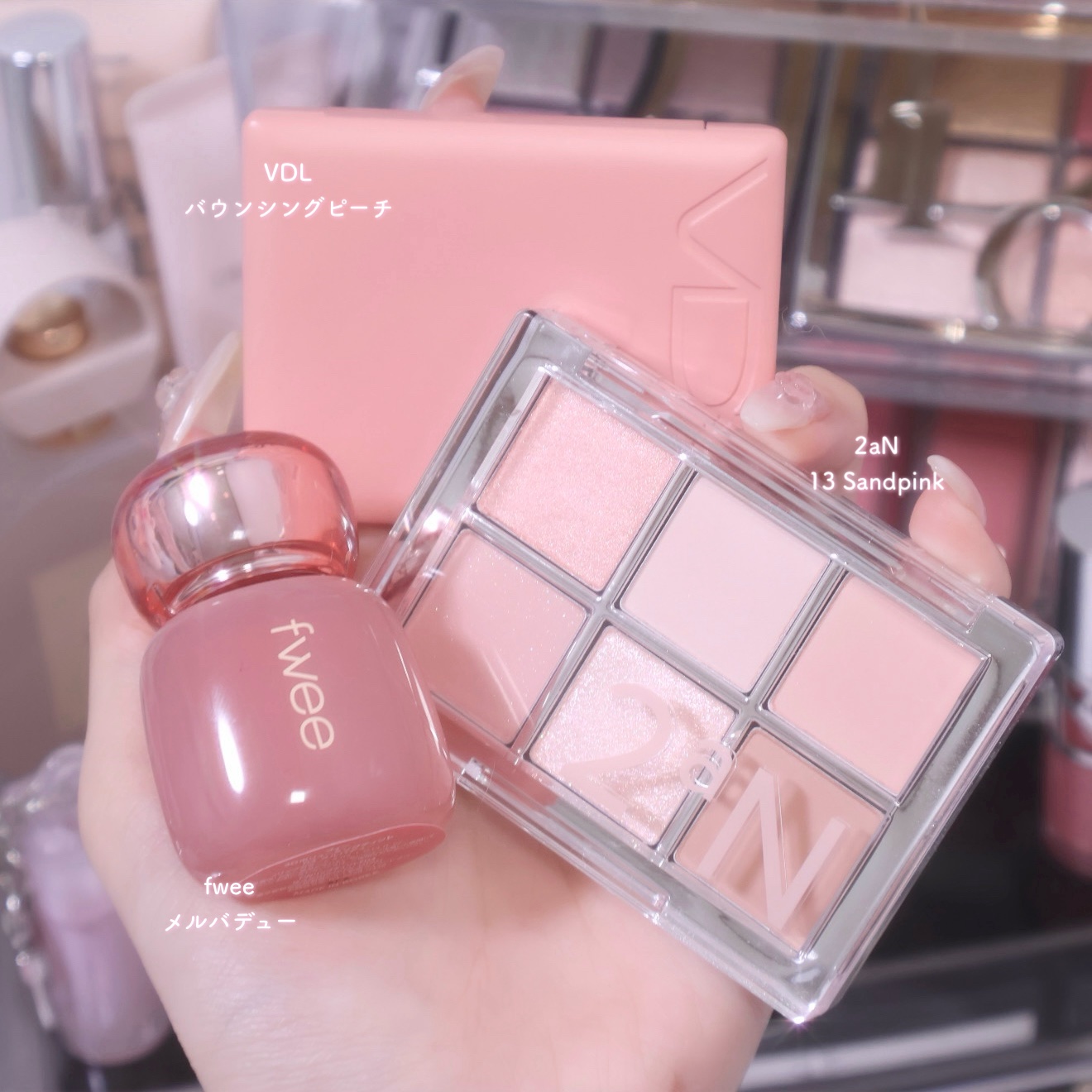 フィー 3Dボリューミングティント 04 メルバデュー/fwee/リップティントを使ったクチコミ（1枚目）