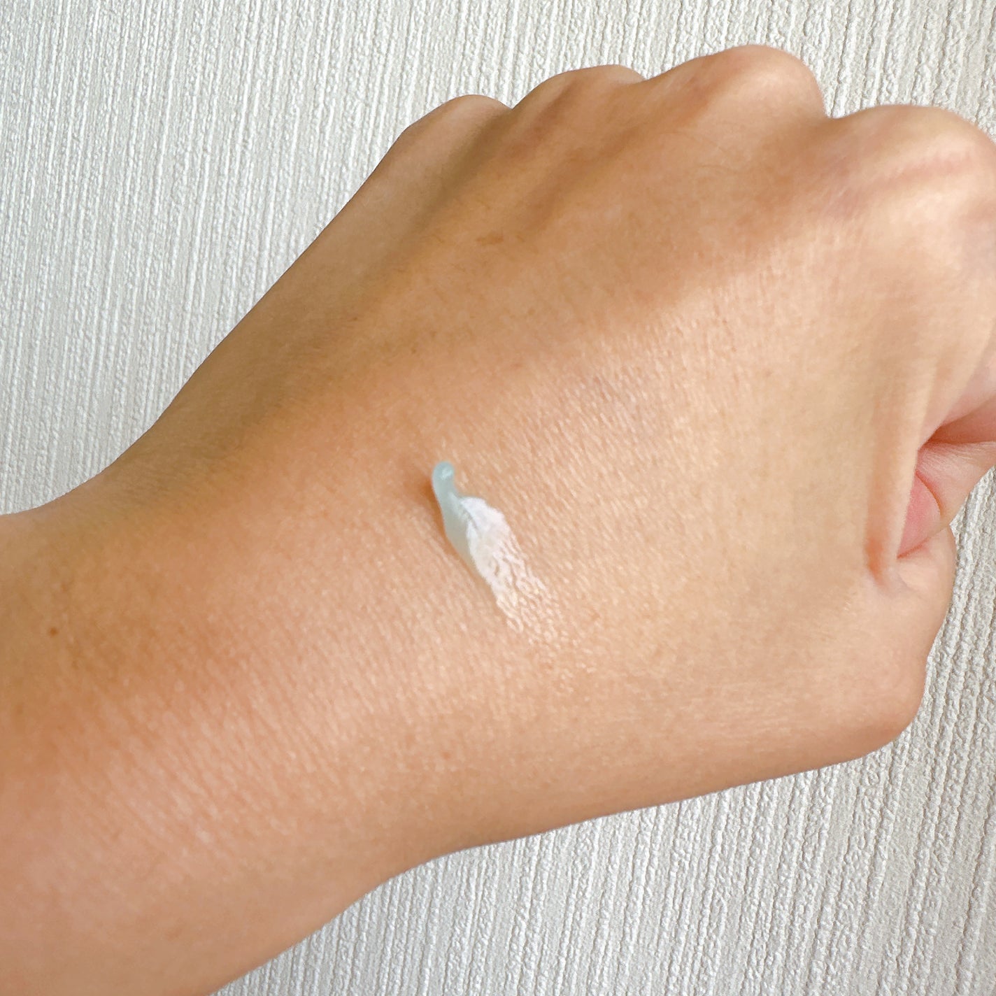 サンケア UVリップカラースプラッシュ/SHISEIDO/リップグロスを使ったクチコミ(4枚目)