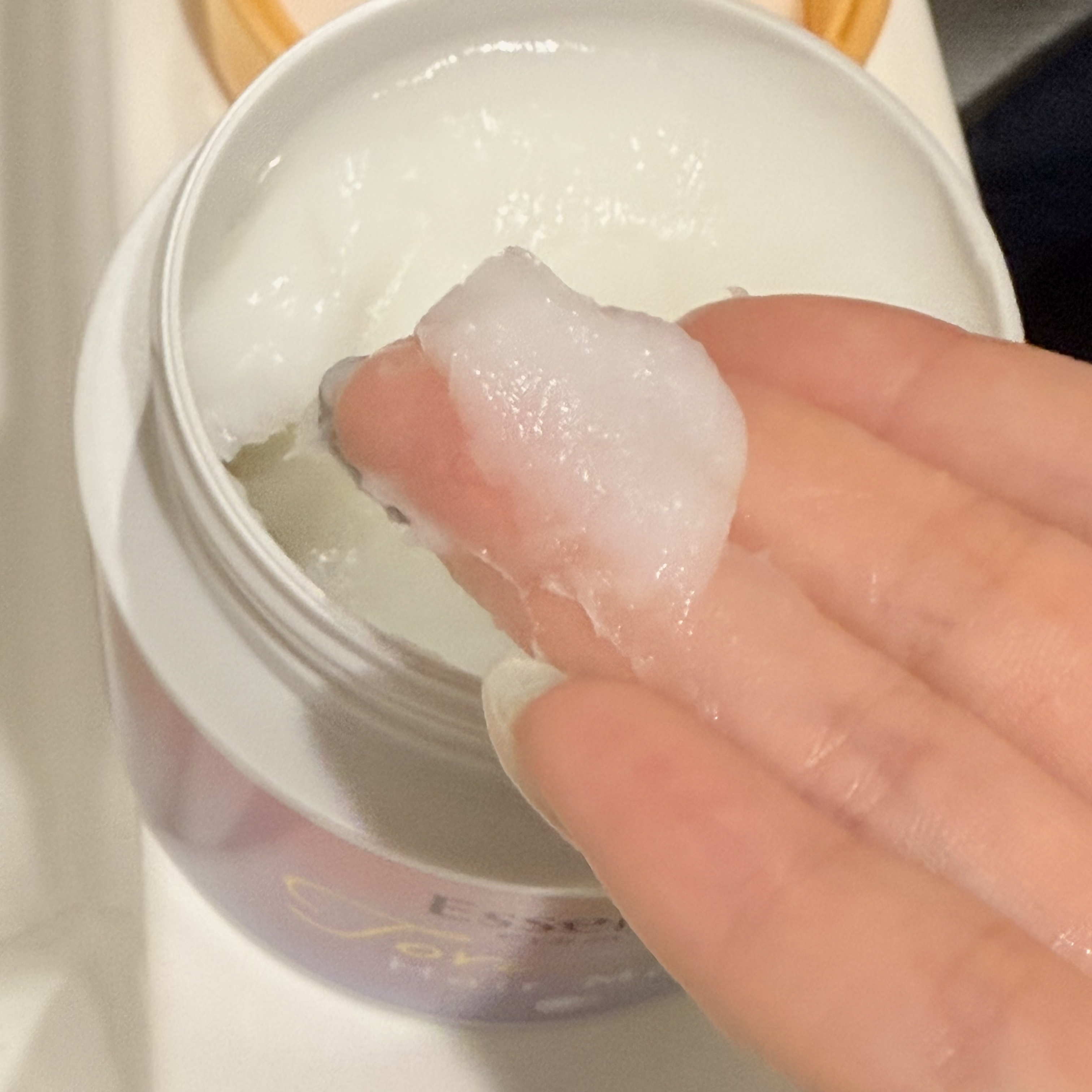 エッセンシャルプレミアム とろ生ヘアマスク/エッセンシャル/ヘアマスク・ヘアパックを使ったクチコミ（3枚目）