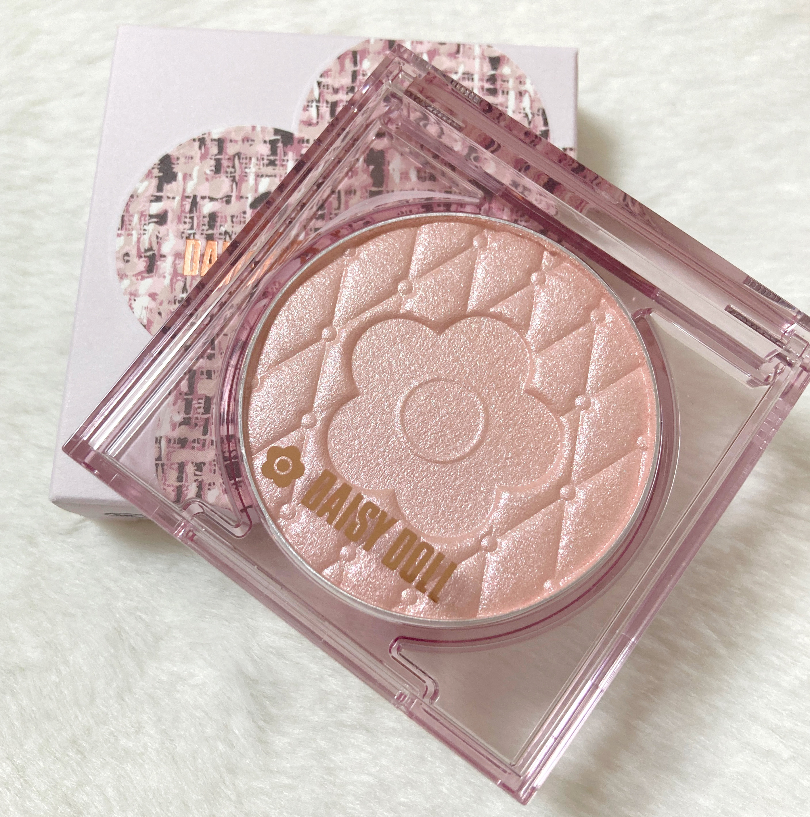 デイジードール パウダー ブラッシュ ブルーム 20 シュガーミルク/DAISY DOLL by MARY QUANT/パウダーチークを使ったクチコミ（1枚目）