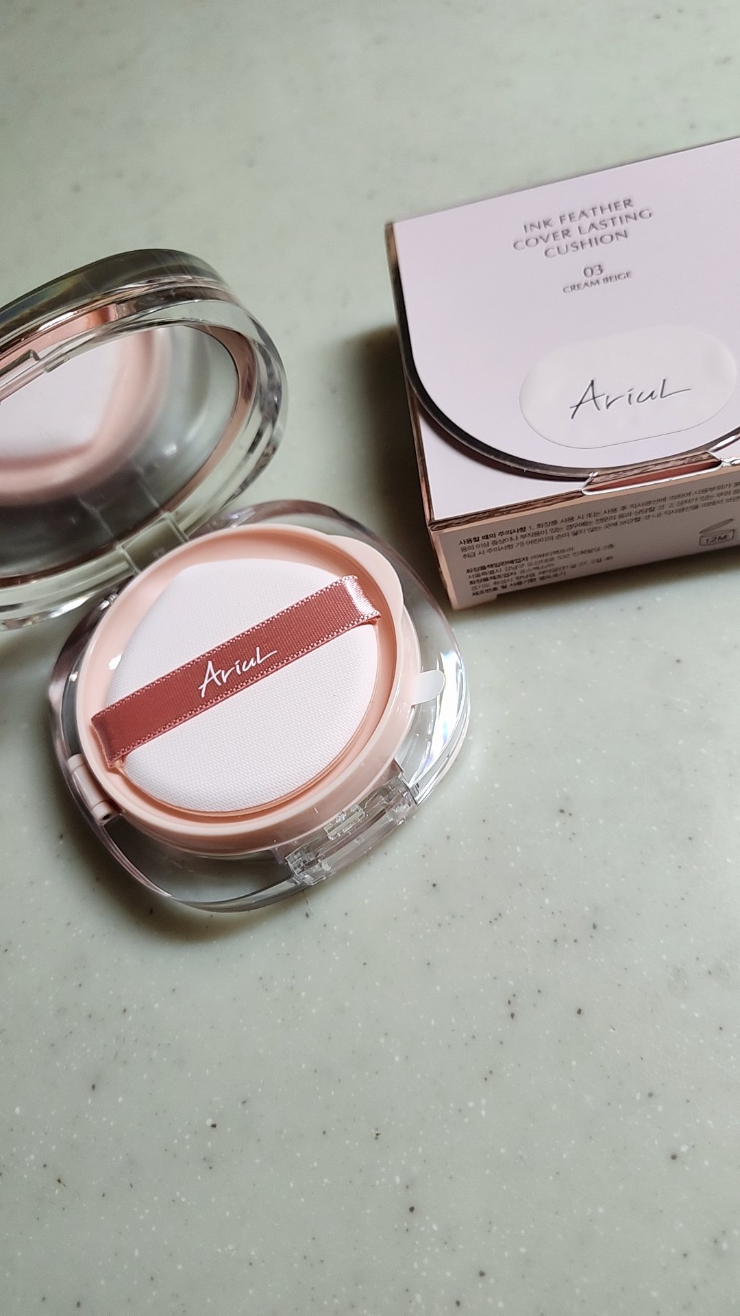 アリウル インクフェザーカバーラスティングクッション/Ariul/クッションファンデーションを使ったクチコミ（2枚目）