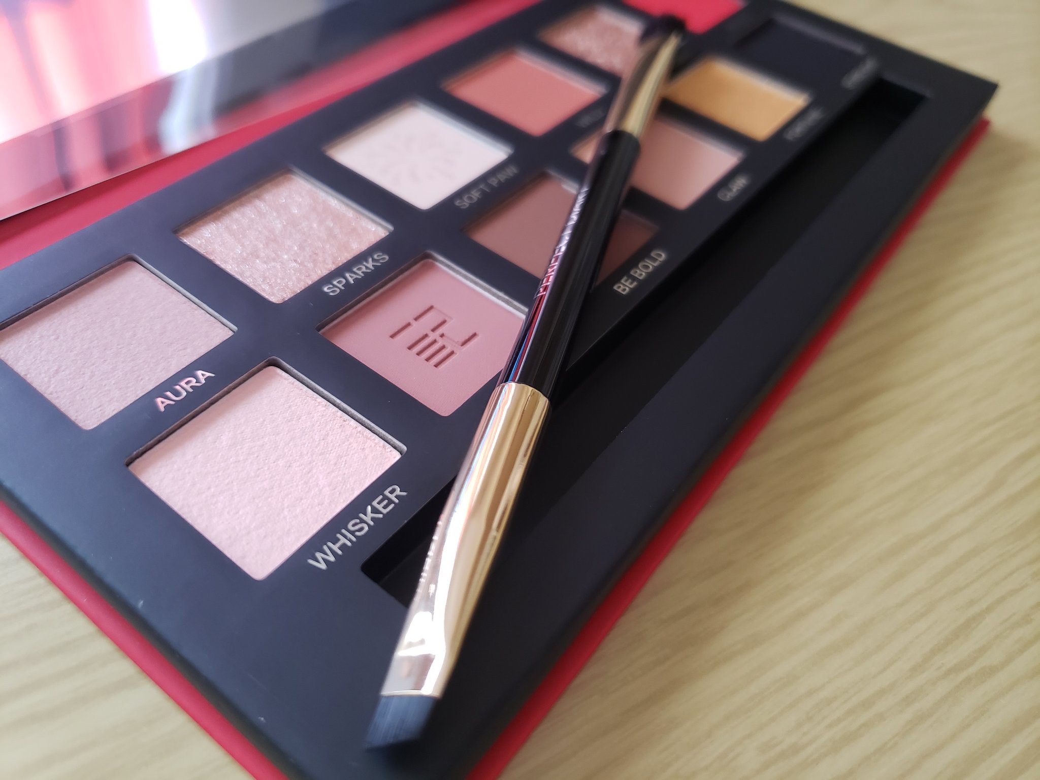 エクスプローラ12色 動物アイシャドウパレット/PERFECT DIARY/アイシャドウパレットを使ったクチコミ（2枚目）