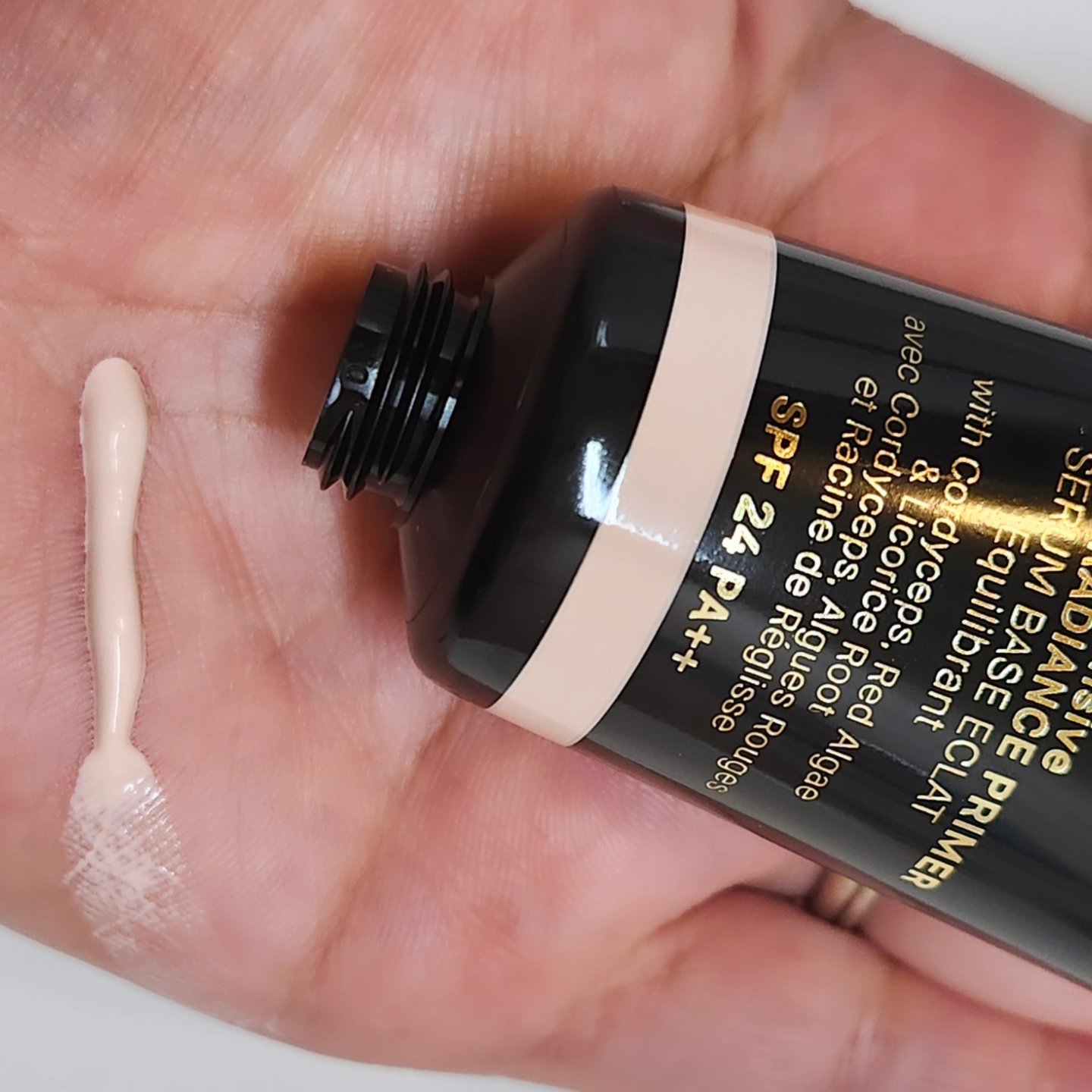 インテンシブ セラム ラディアンス プライマー/BOBBI BROWN/化粧下地を使ったクチコミ（2枚目）