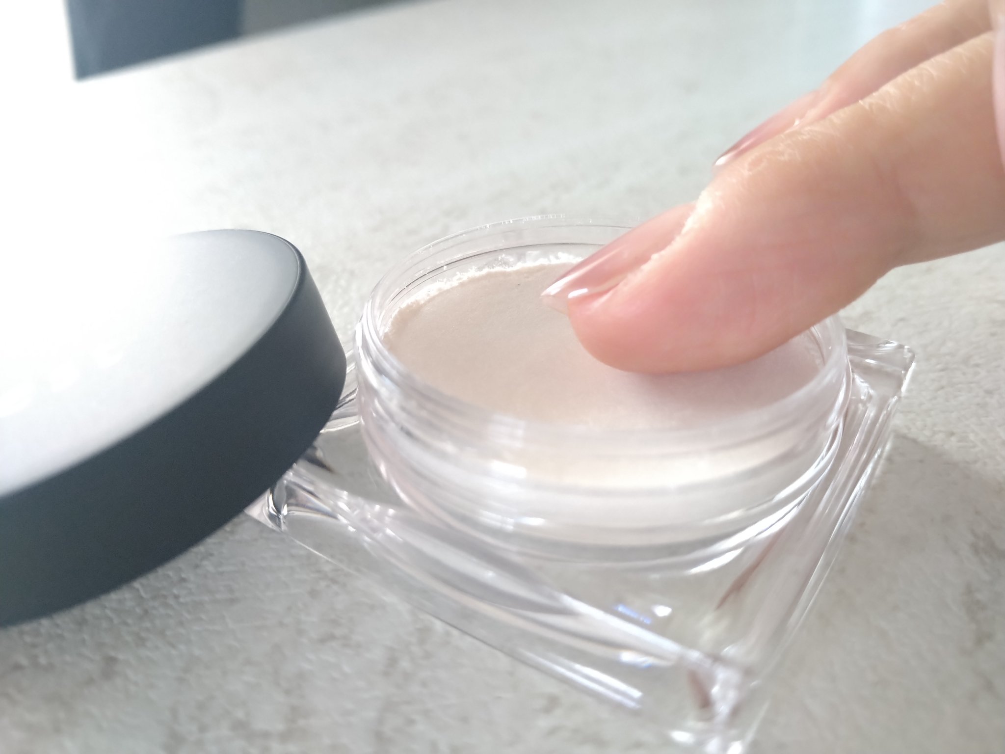 エスト　トランスフィア　リフトアップ　ハイライター/est/クリームハイライトを使ったクチコミ（2枚目）