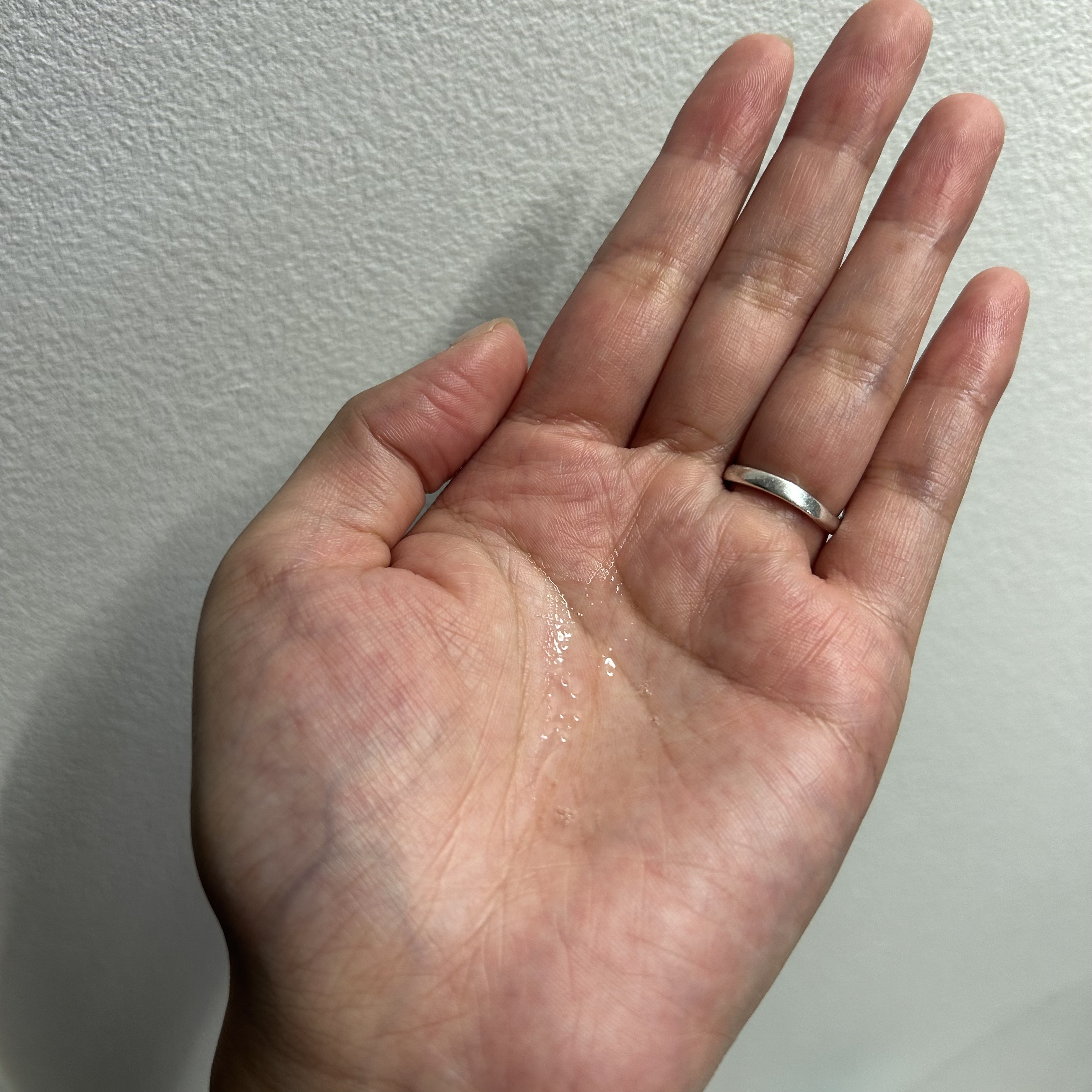 ラックススーパーリッチシャインダメージリペア補修ヘアオイル/LUX/ヘアオイルを使ったクチコミ（3枚目）