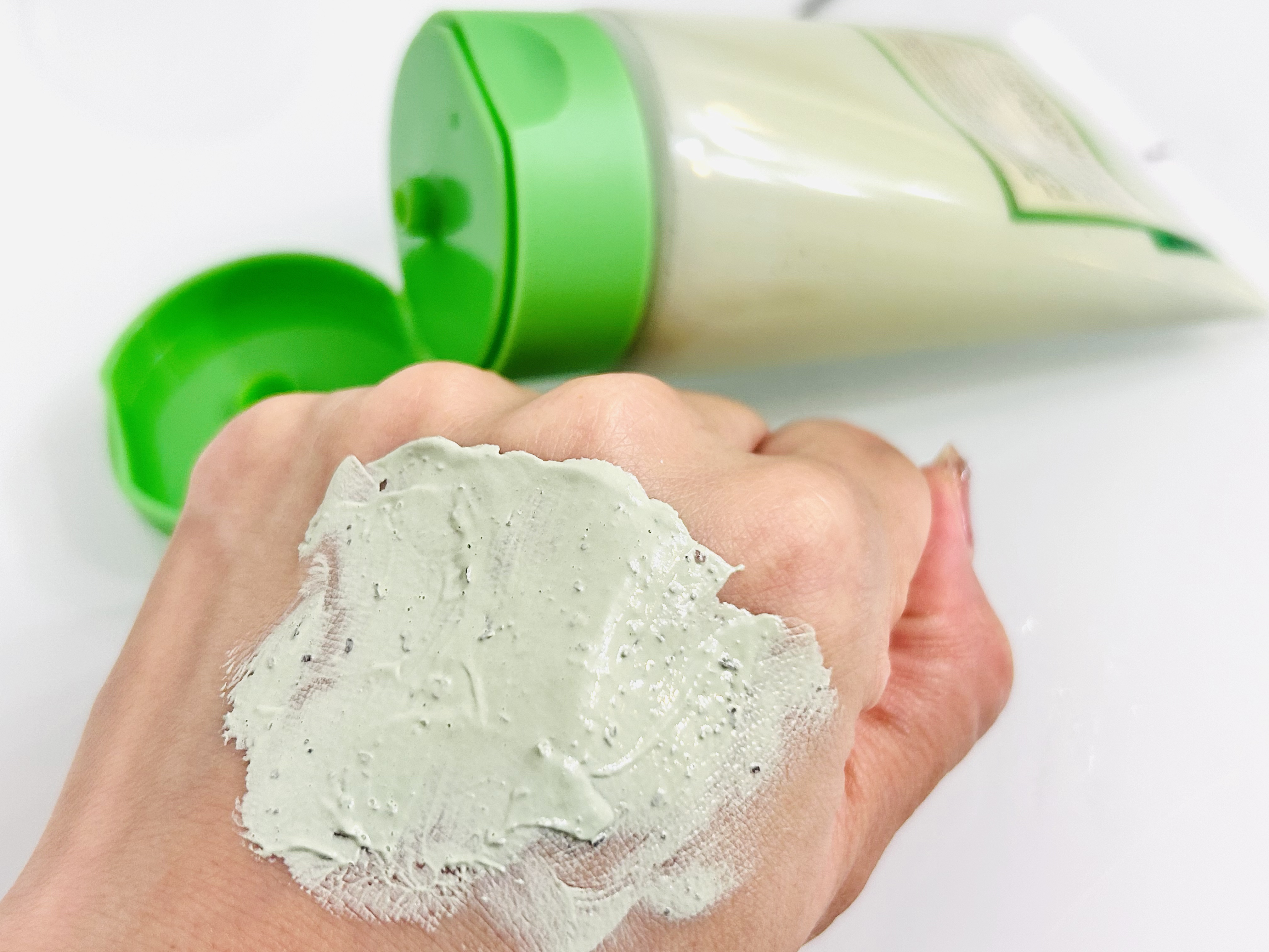 グリーントマトクリーム/FULLY/フェイスクリームを使ったクチコミ（3枚目）