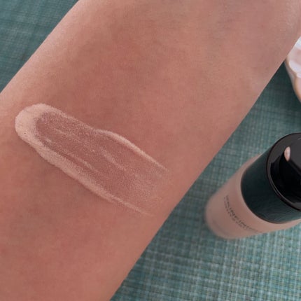 スキンフィニッシュ ライトストラック リキッド ハイライター/M・A・C/リキッドハイライトを使ったクチコミ(6枚目)