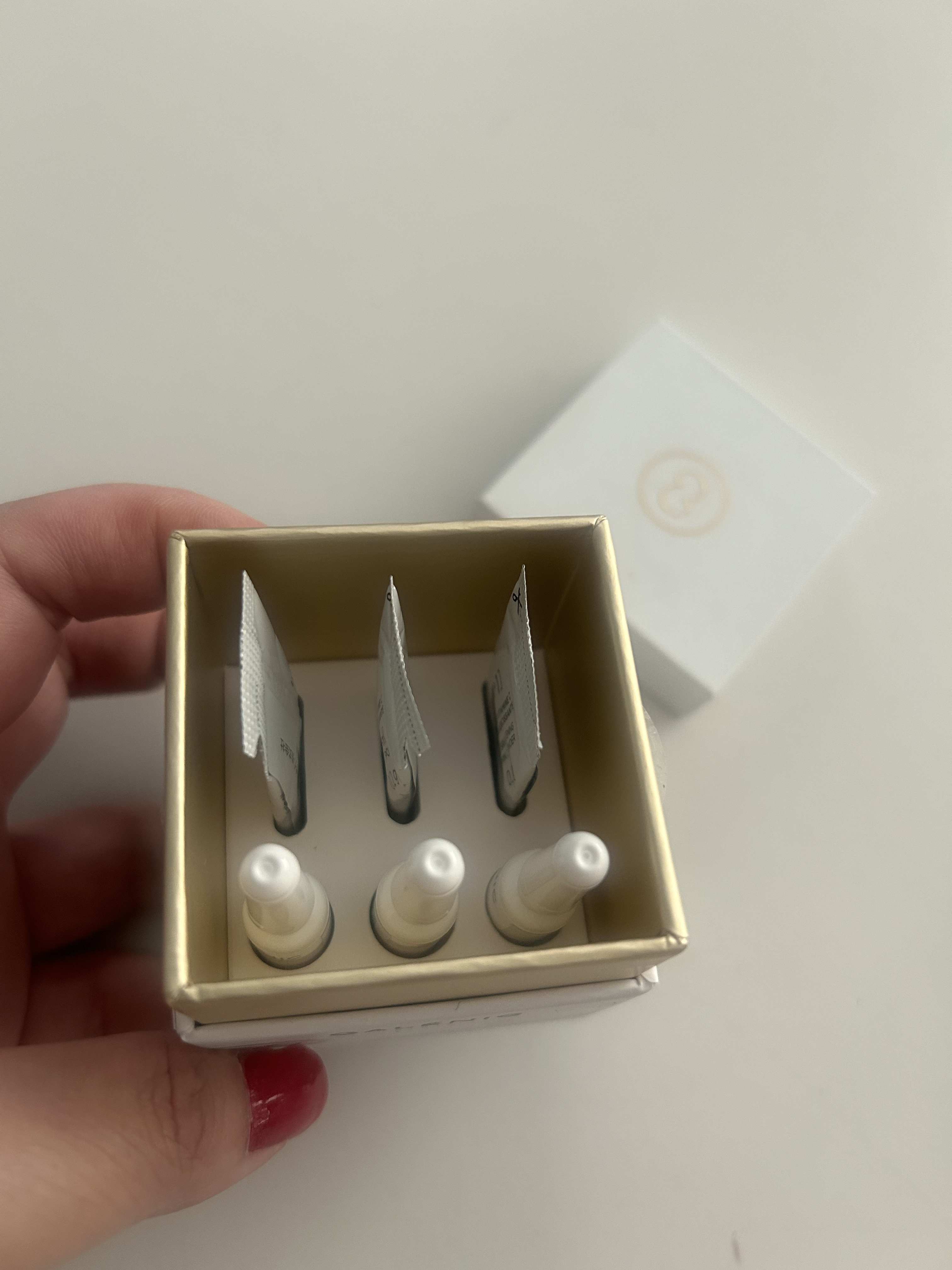 GALÉNIC ガレニシューティカル No.1 VC セラム/Galénic/美容液を使ったクチコミ（2枚目）