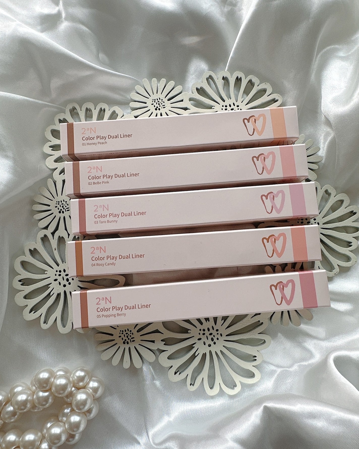 カラープレイデュアルライナー/2aN/スティックアイシャドウを使ったクチコミ(7枚目)