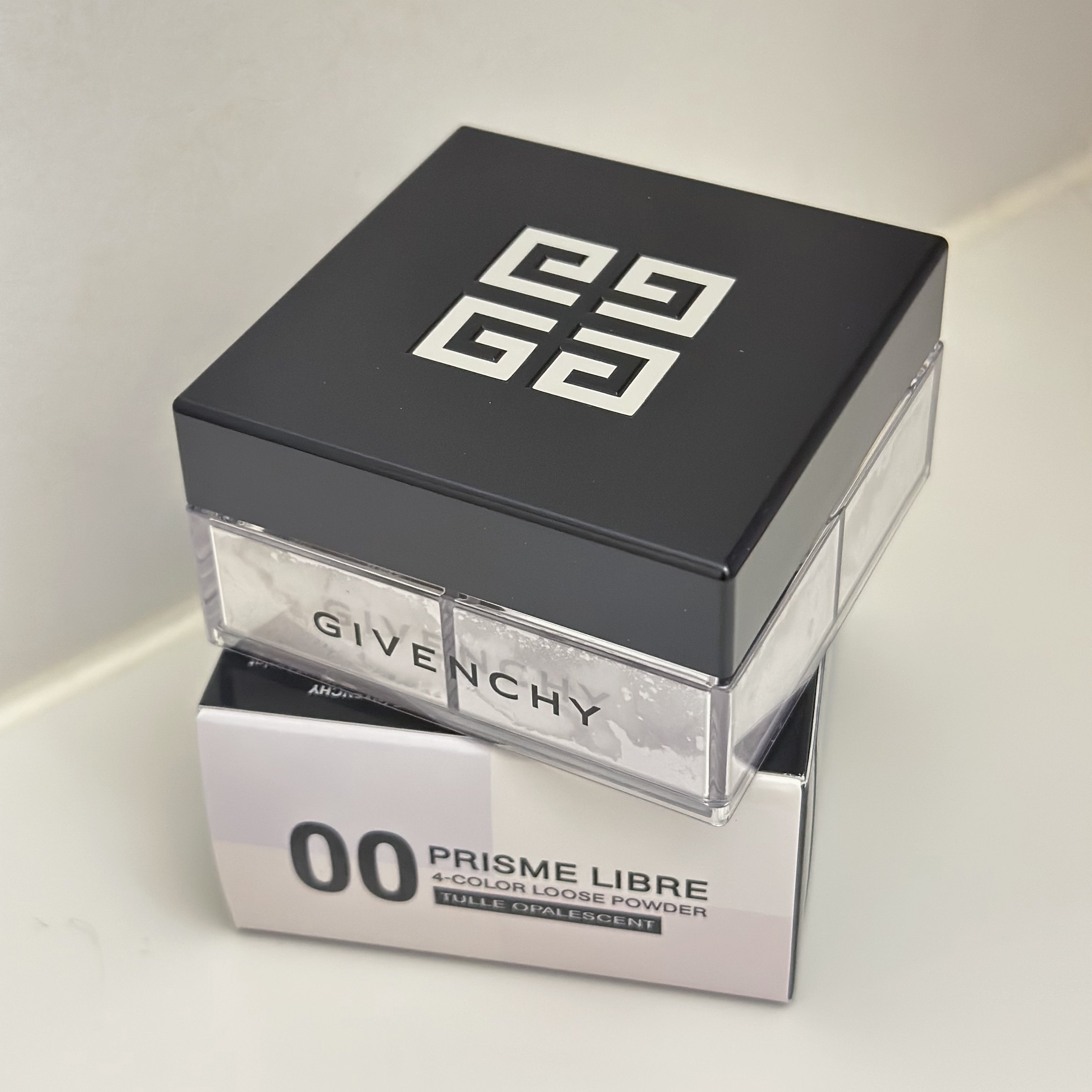プリズム・リーブル/GIVENCHY/ルースパウダーを使ったクチコミ（1枚目）