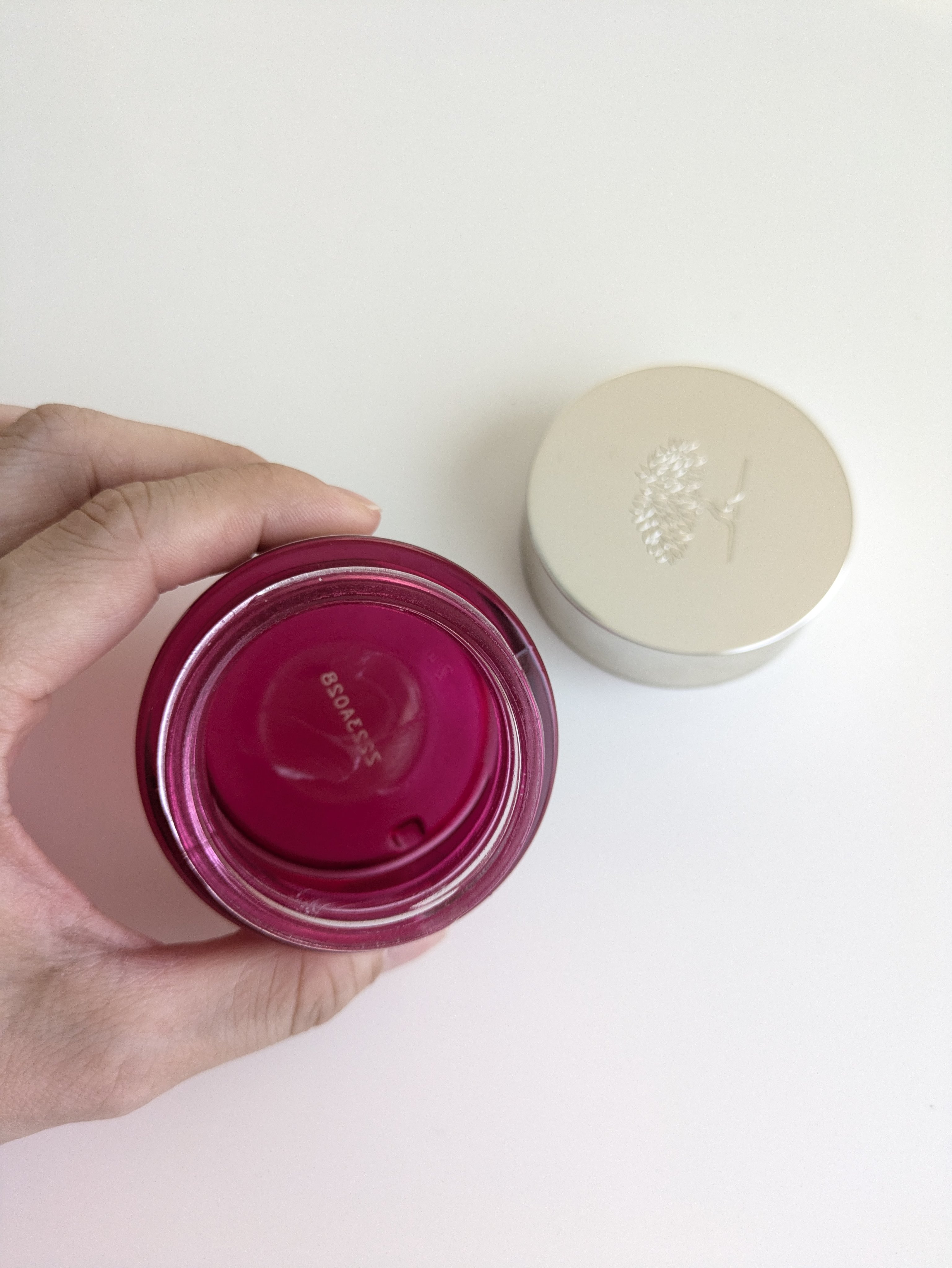 メルベイヤンス ファーミング パウダリー クリーム /ニュクス/フェイスクリームを使ったクチコミ（1枚目）