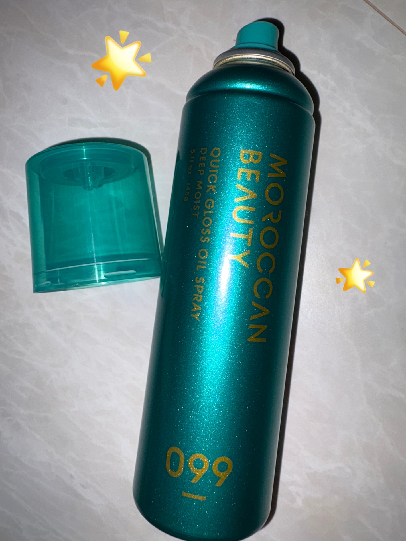 モロッカンビューティ ディープモイスト クイックグロス オイルスプレー/モロッカンビューティ/ヘアスプレーを使ったクチコミ(1枚目)