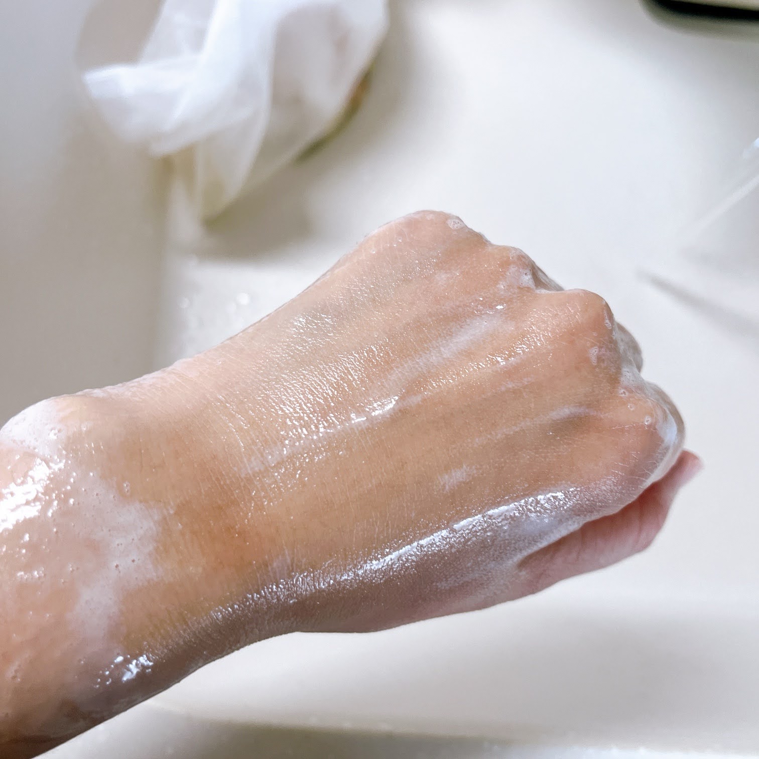 パフュームボディウォッシュ リリームスクホワイトティー/TEABLESS/ボディソープを使ったクチコミ（3枚目）