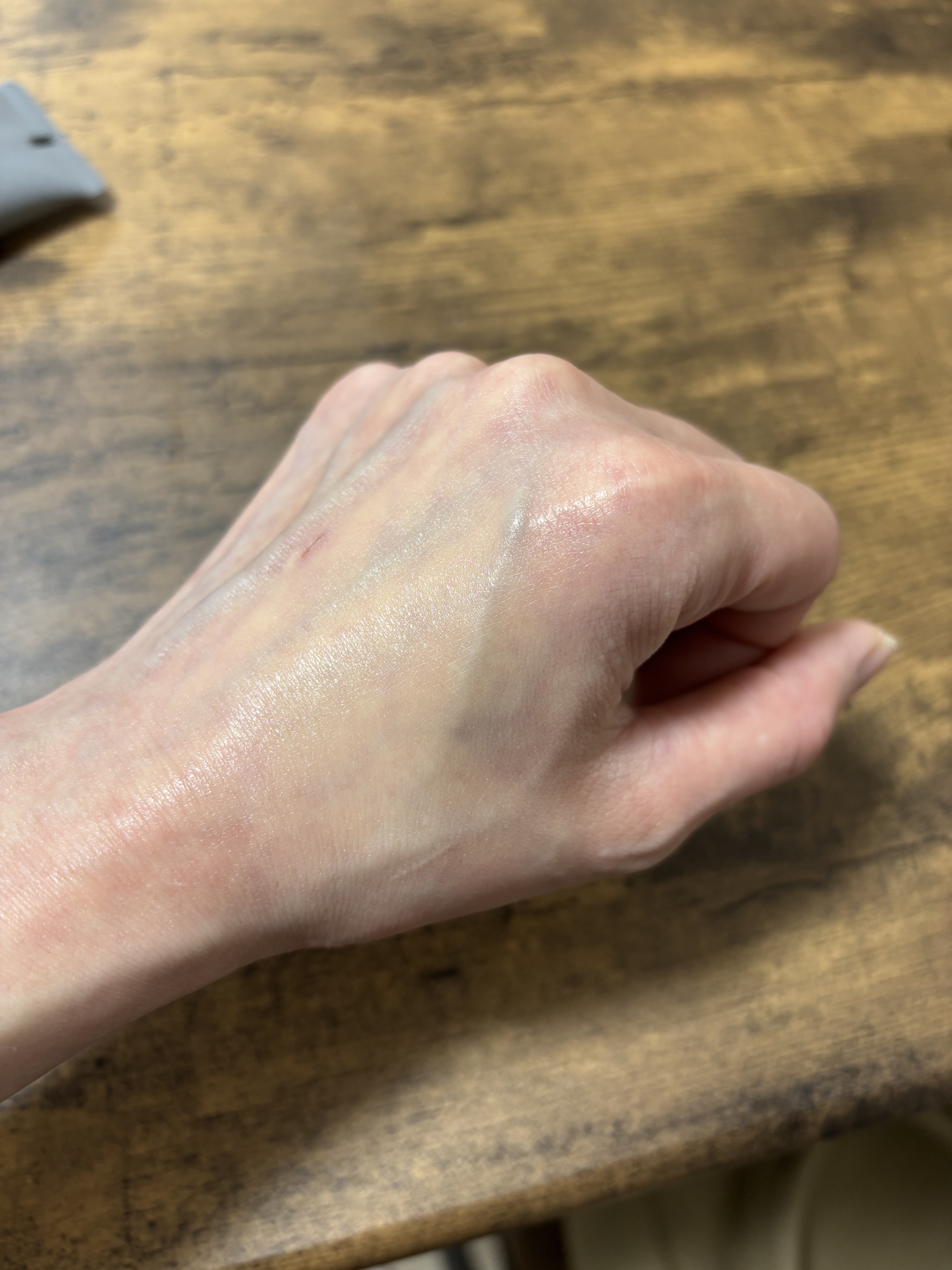 ラスティングベース/チャコット・コスメティクス/化粧下地を使ったクチコミ（3枚目）