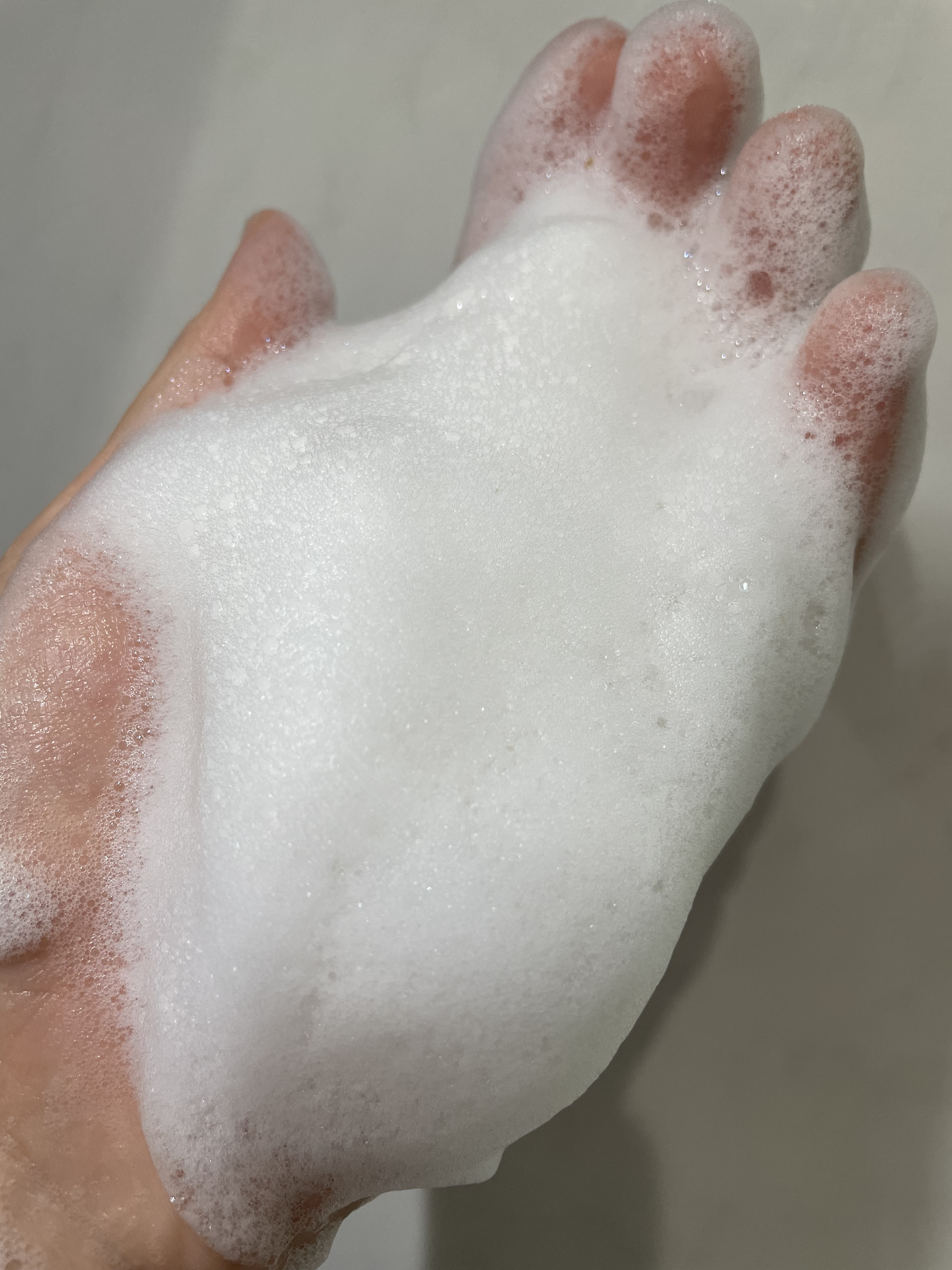 パフュームボディウォッシュ リリームスクホワイトティー/TEABLESS/ボディソープを使ったクチコミ（3枚目）