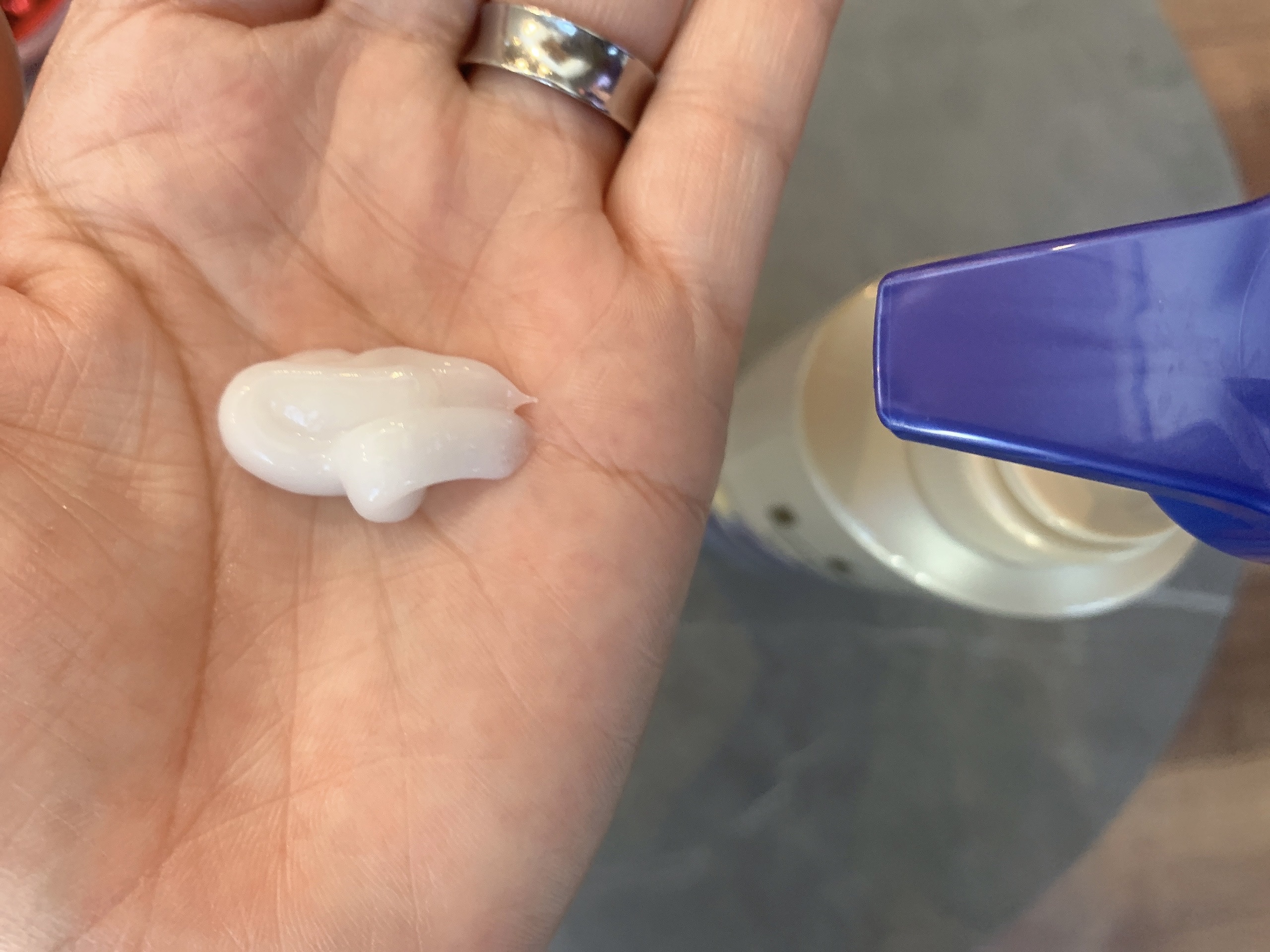 ラックス　スーパーリッチシャイン リラックスナイトケア シャンプー／コンディショナー/LUX/市販シャンプーを使ったクチコミ（3枚目）